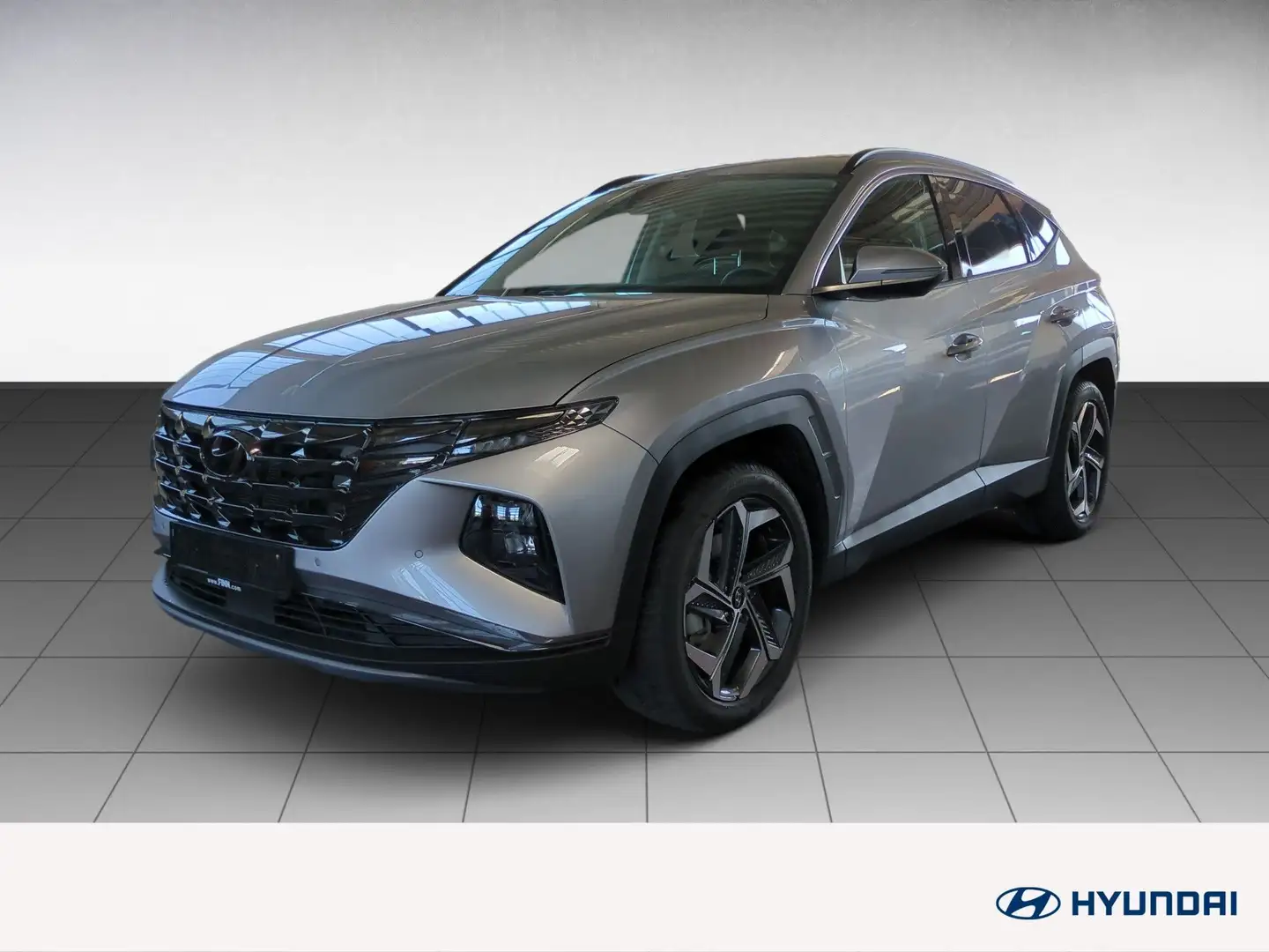 Hyundai TUCSON 1.6 T-GDi PHEV 4WD Trend NSCC E-HECKKLAPPE Silber - 1