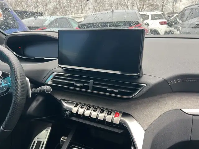 Peugeot 3008 view 8
