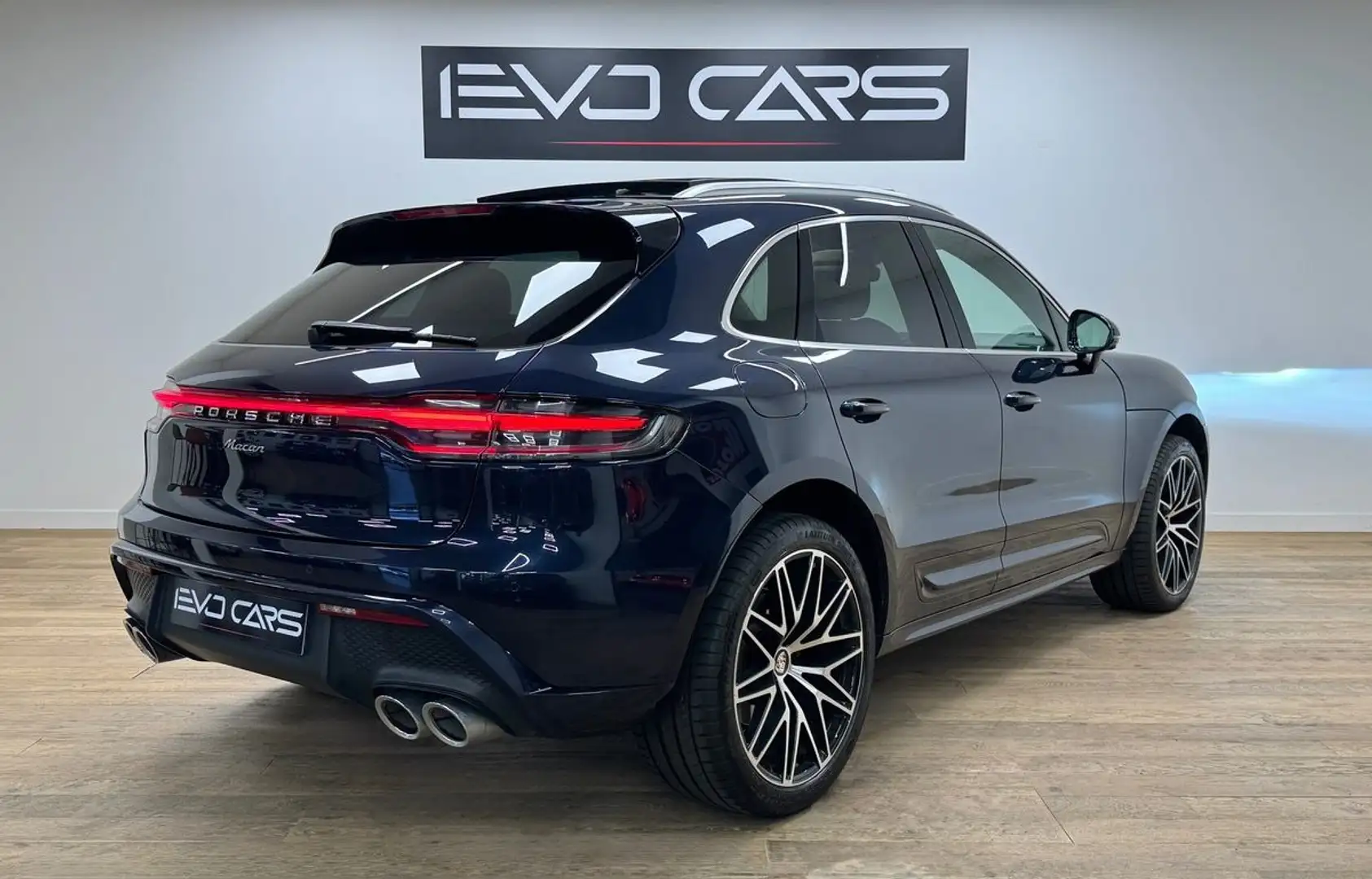 Porsche Macan 2.0 265 ch PDK / Toit Pano / PASM / Caméra360 / PDLS%2B / Sièges 14 chauffants ventilées Bleu - 2