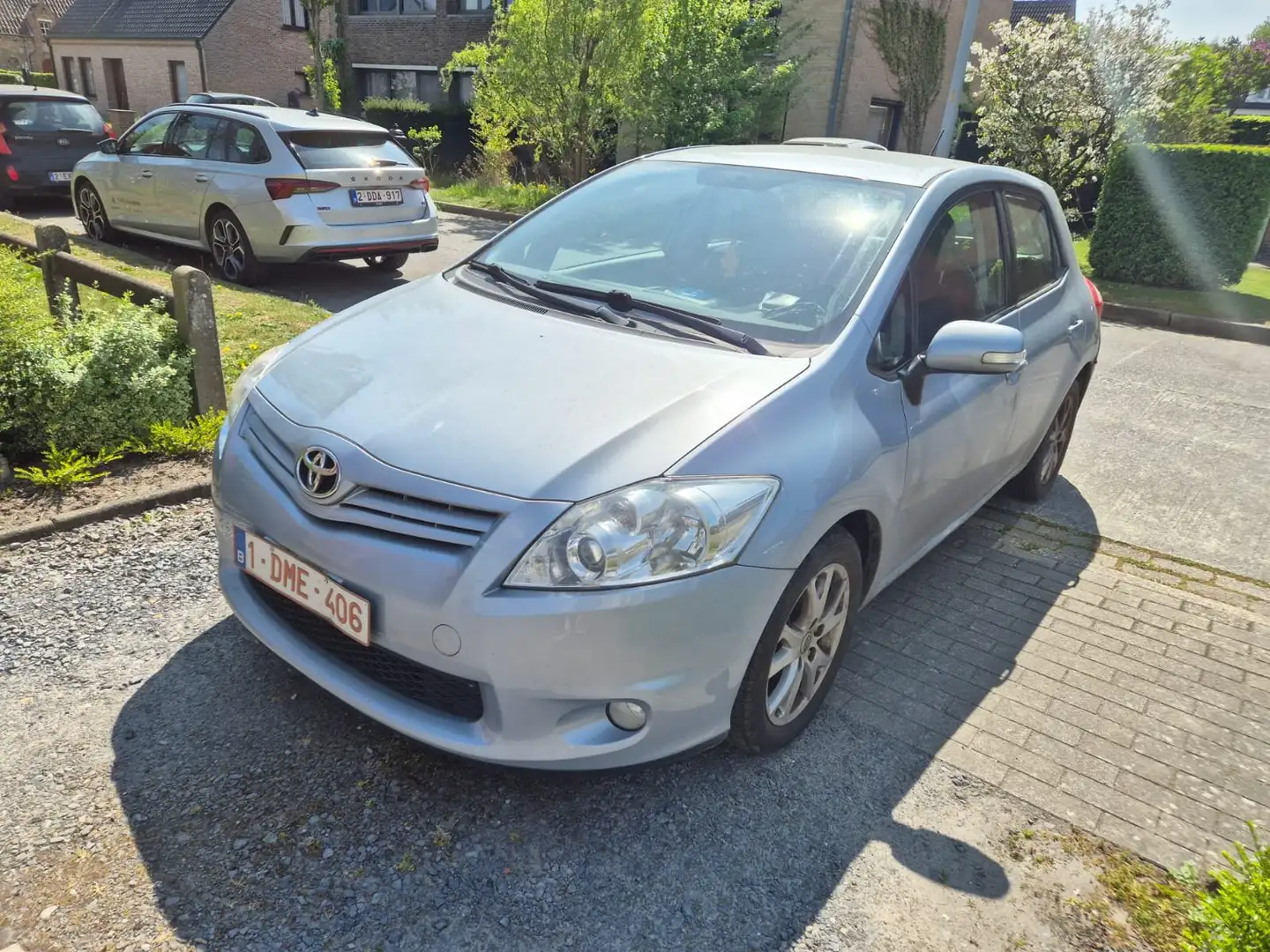 Toyota Auris Auris 1.33 VVT-i Travel Bleu - 1