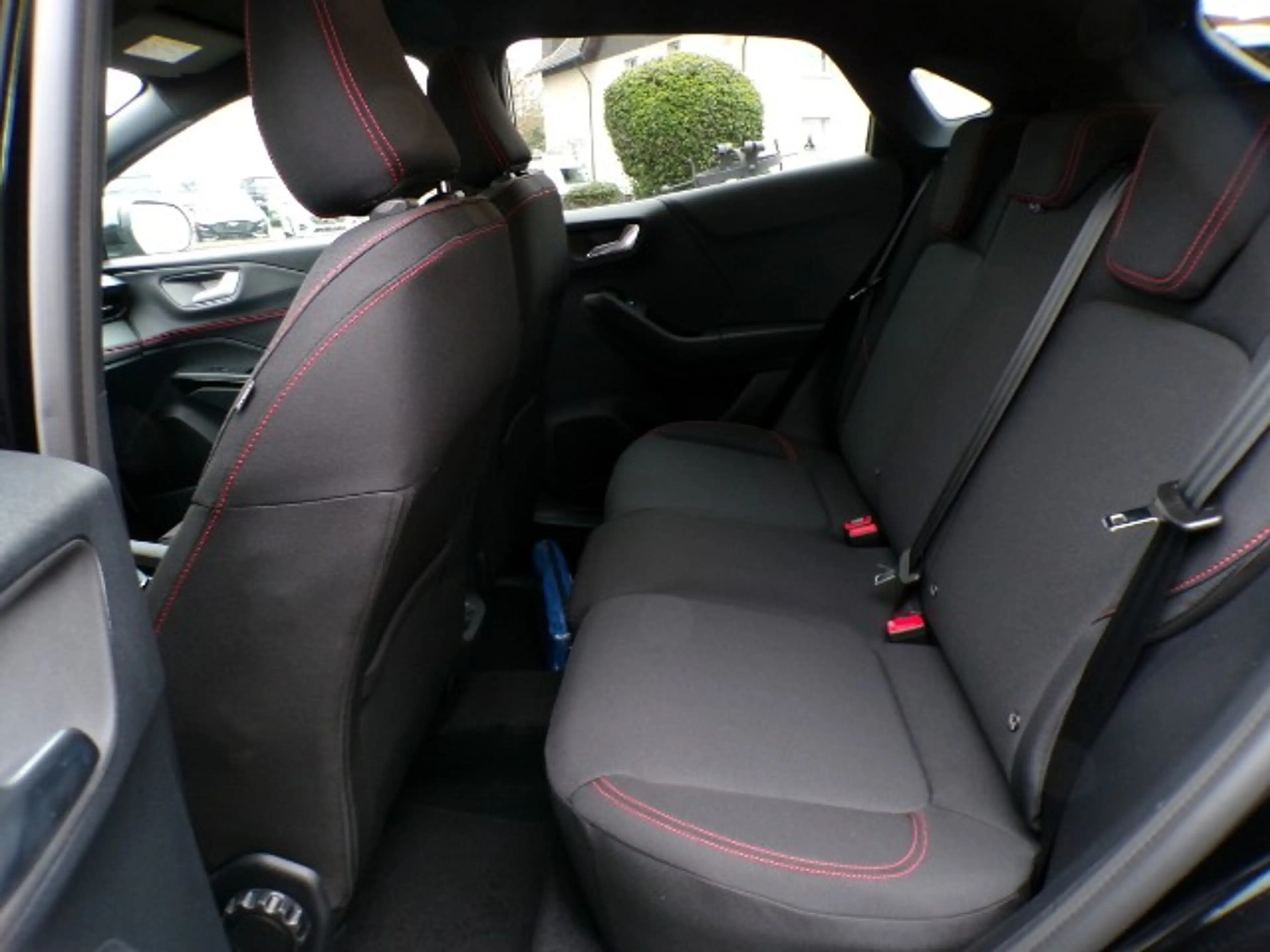 Ford Puma ST Line Automatik SYNC4 Navi / 5 Jahre FGS — photo 11