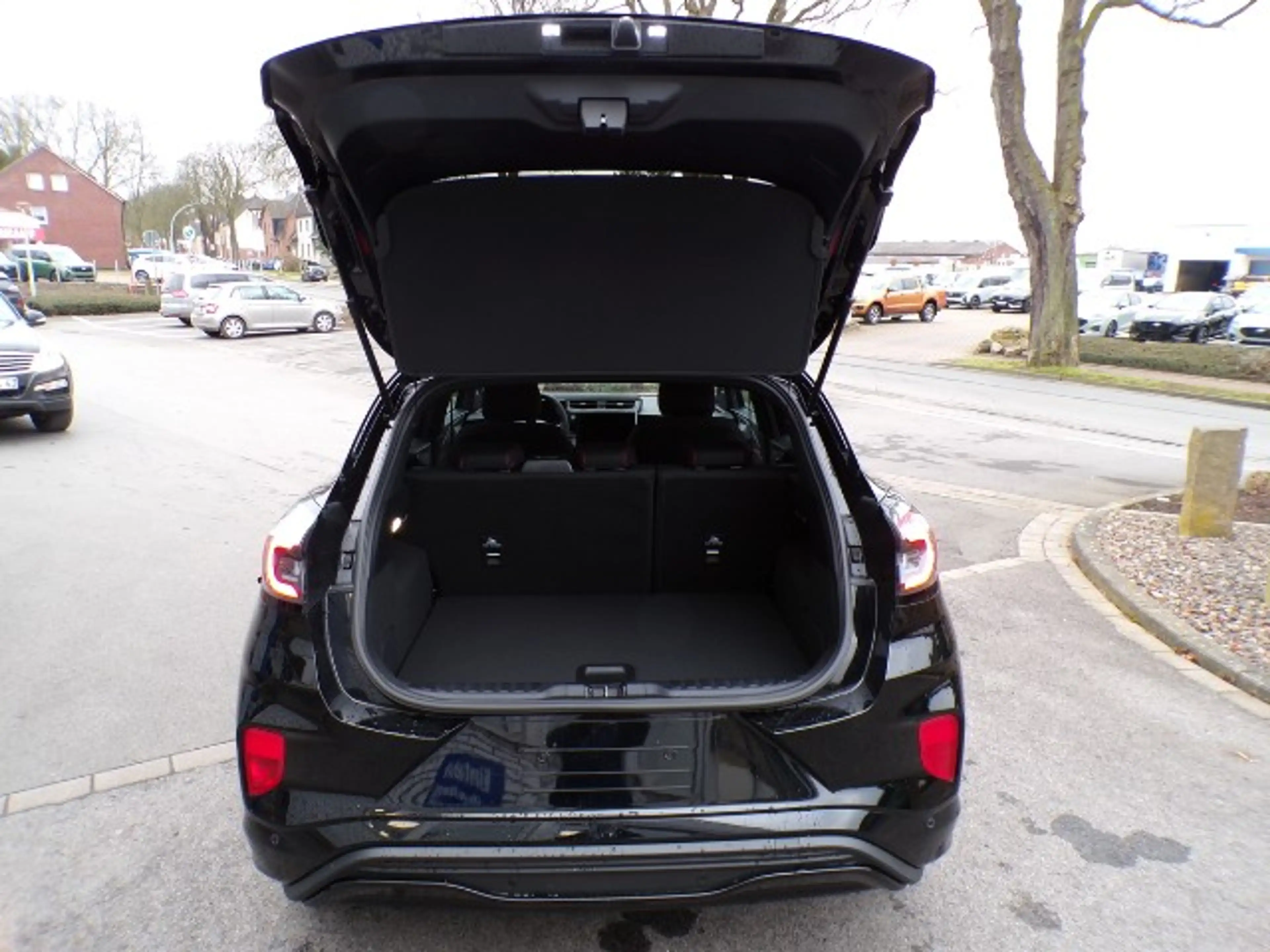 Ford Puma ST Line Automatik SYNC4 Navi / 5 Jahre FGS — photo 8
