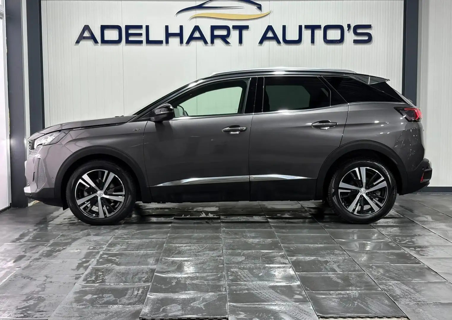 Peugeot 3008 1.2 Hybrid 136 GT Automaat / Navigatie full map / Grijs - 2