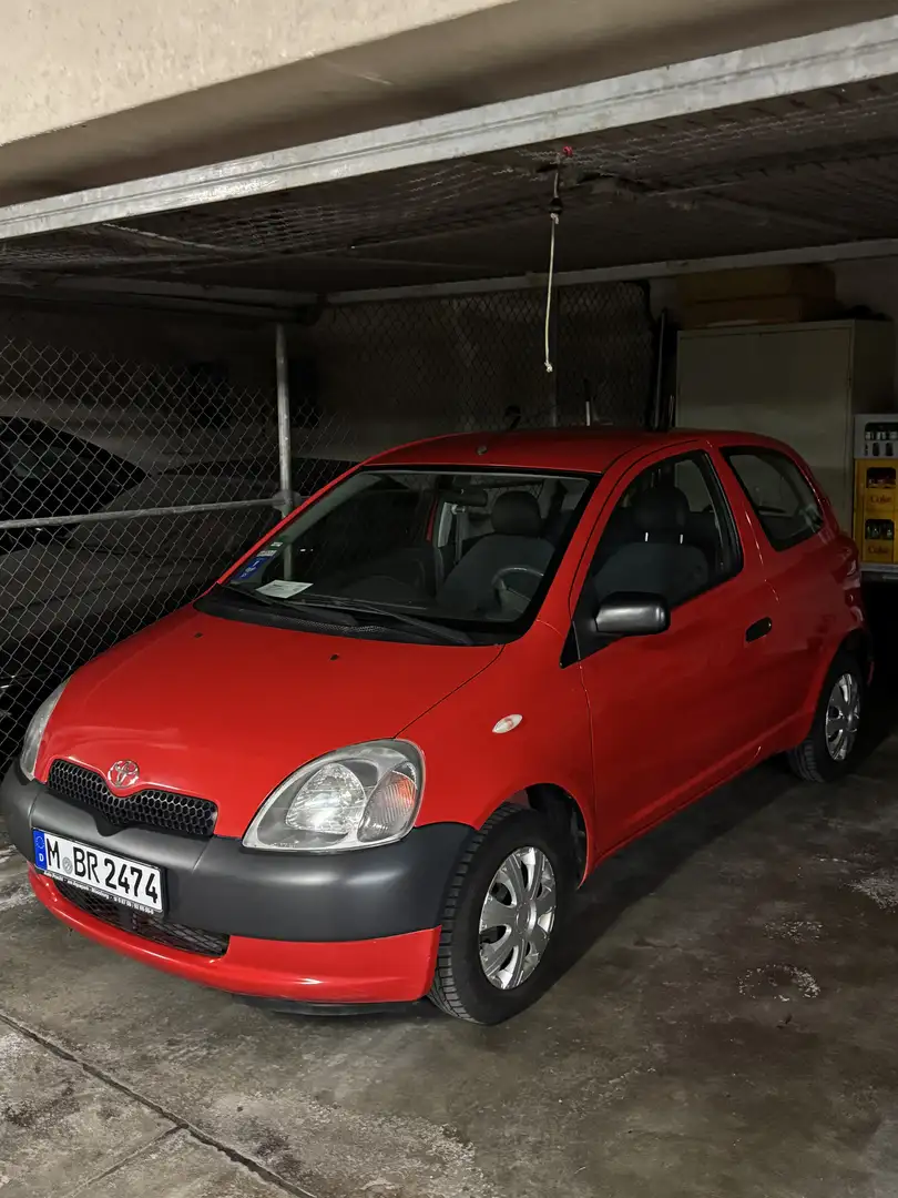 Toyota Yaris 1.0 linea eco - 1