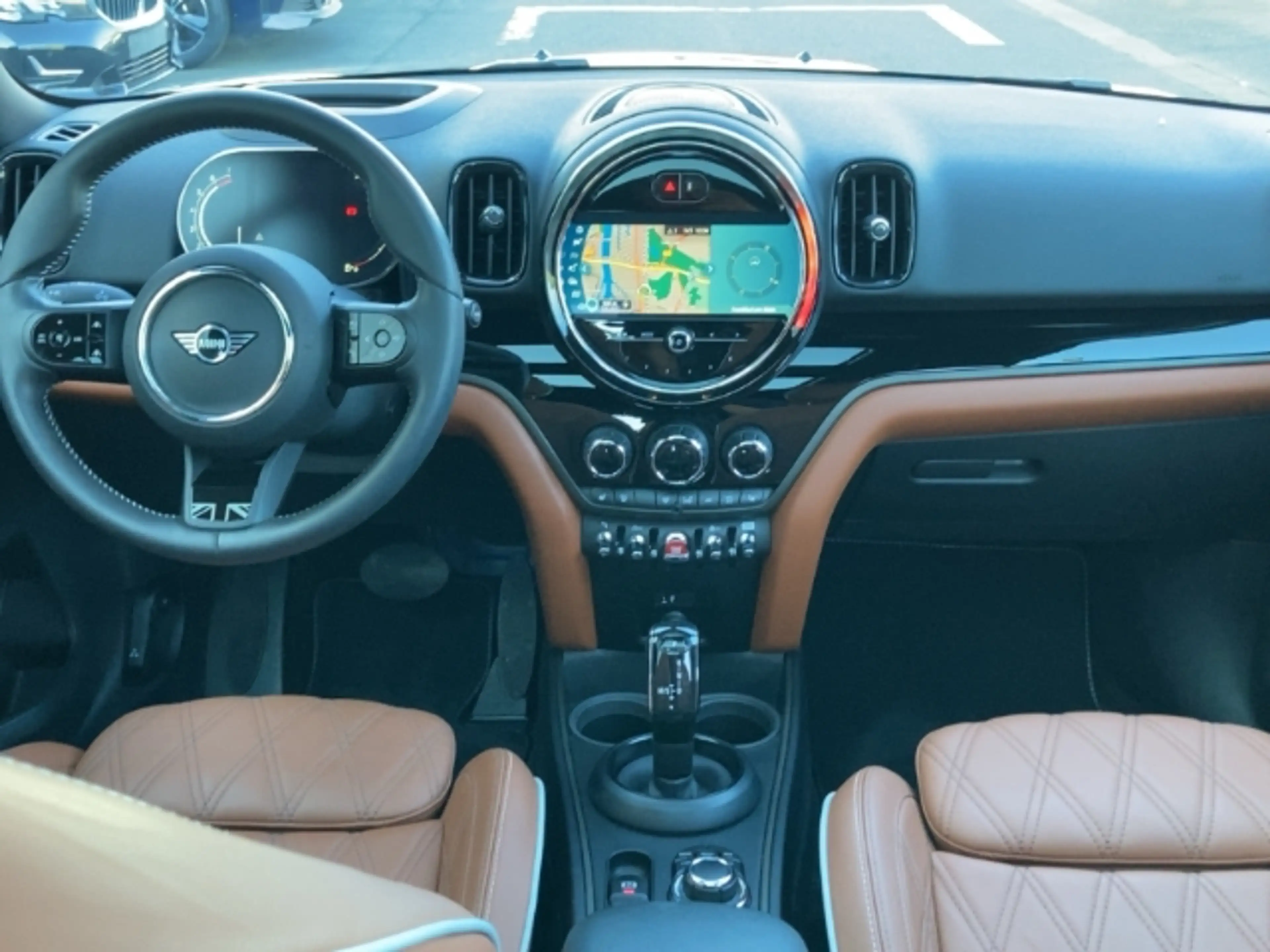 MINI Cooper Countryman HUD El. Panodach Panorama Leder Digitales Cockpit — photo 8