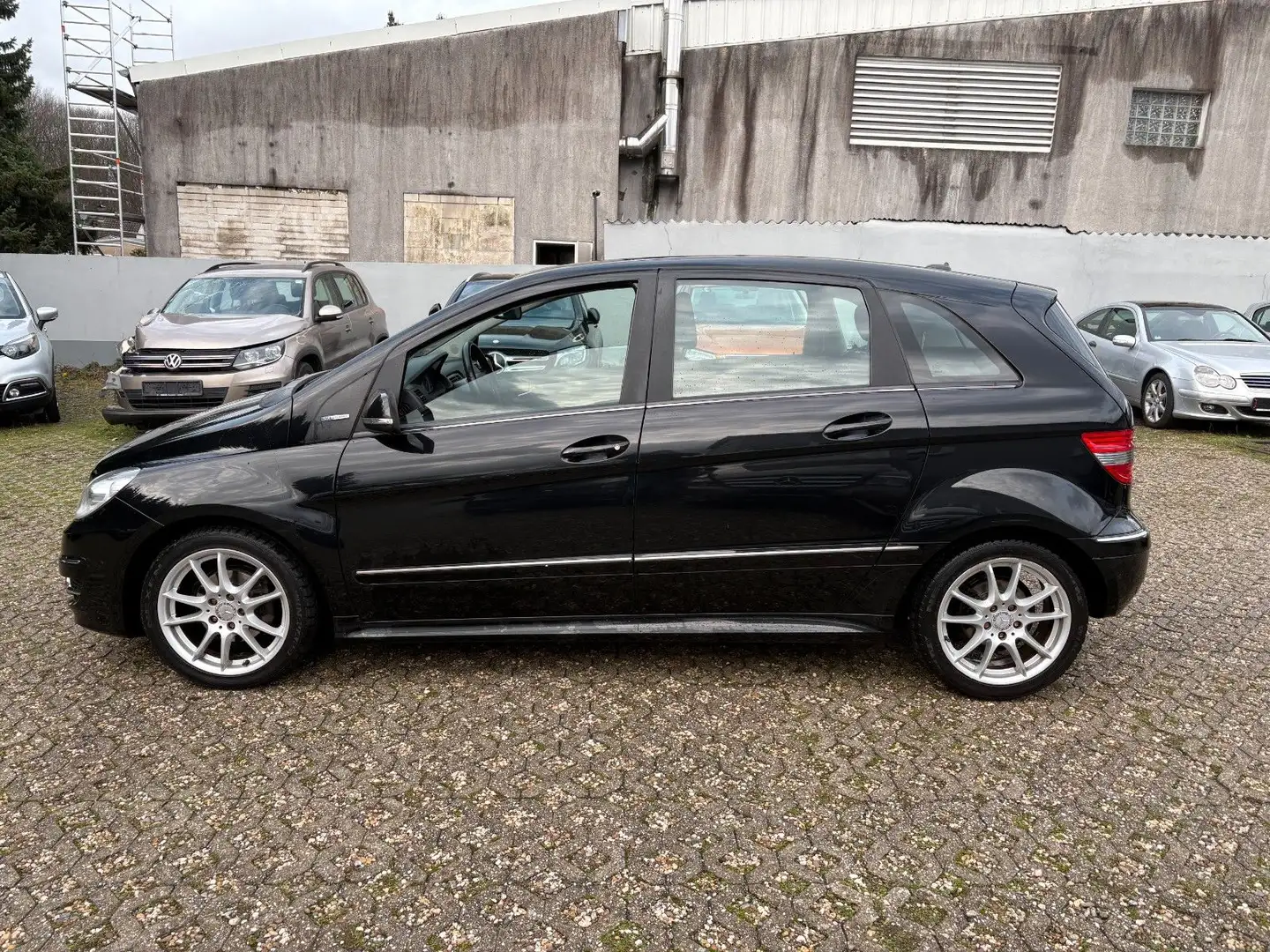 Mercedes-Benz B 160 B B 160 KLIMA 17" ALU SPORT-PAKET FACELIFT Schwarz - 2