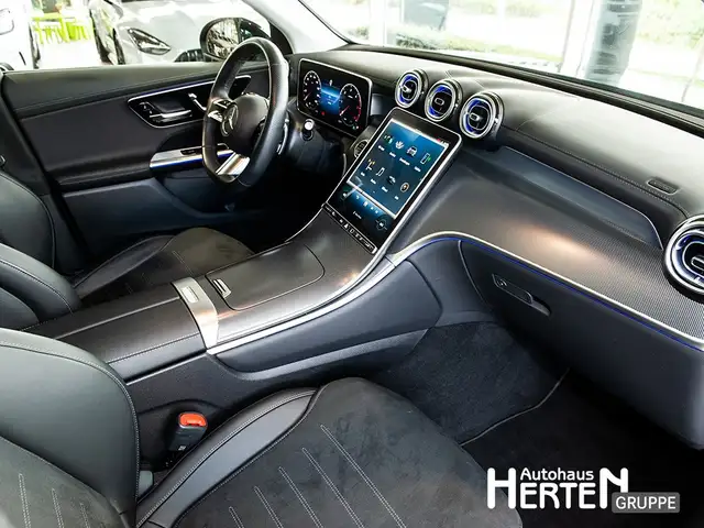 Mercedes-Benz GLC view 6