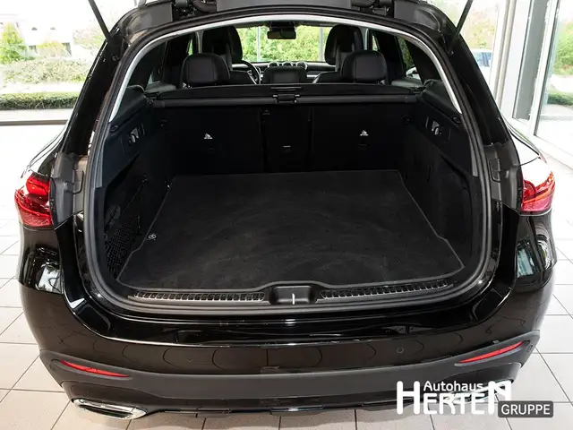 Mercedes-Benz GLC view 15