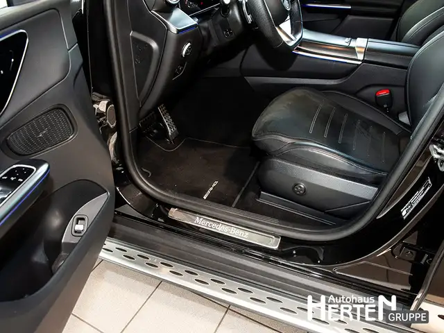 Mercedes-Benz GLC view 12