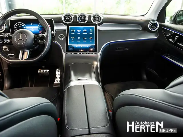 Mercedes-Benz GLC view 10