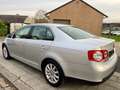 Volkswagen Jetta 1.6 CR TDi Comfortline DPF*GPS*AIRCO*1ER PROP* siva - thumbnail 4