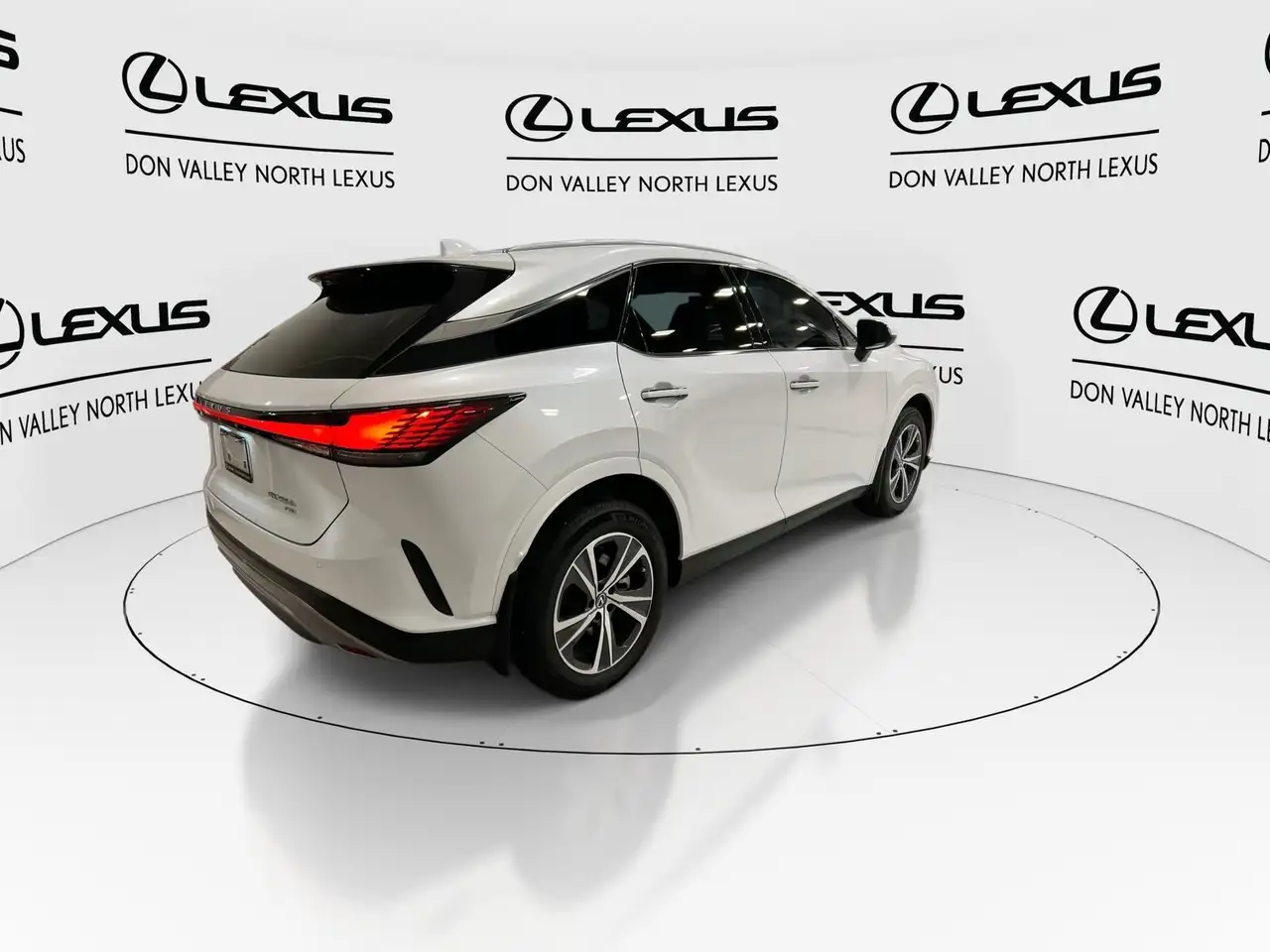 Lexus RX снимка Lexus RX