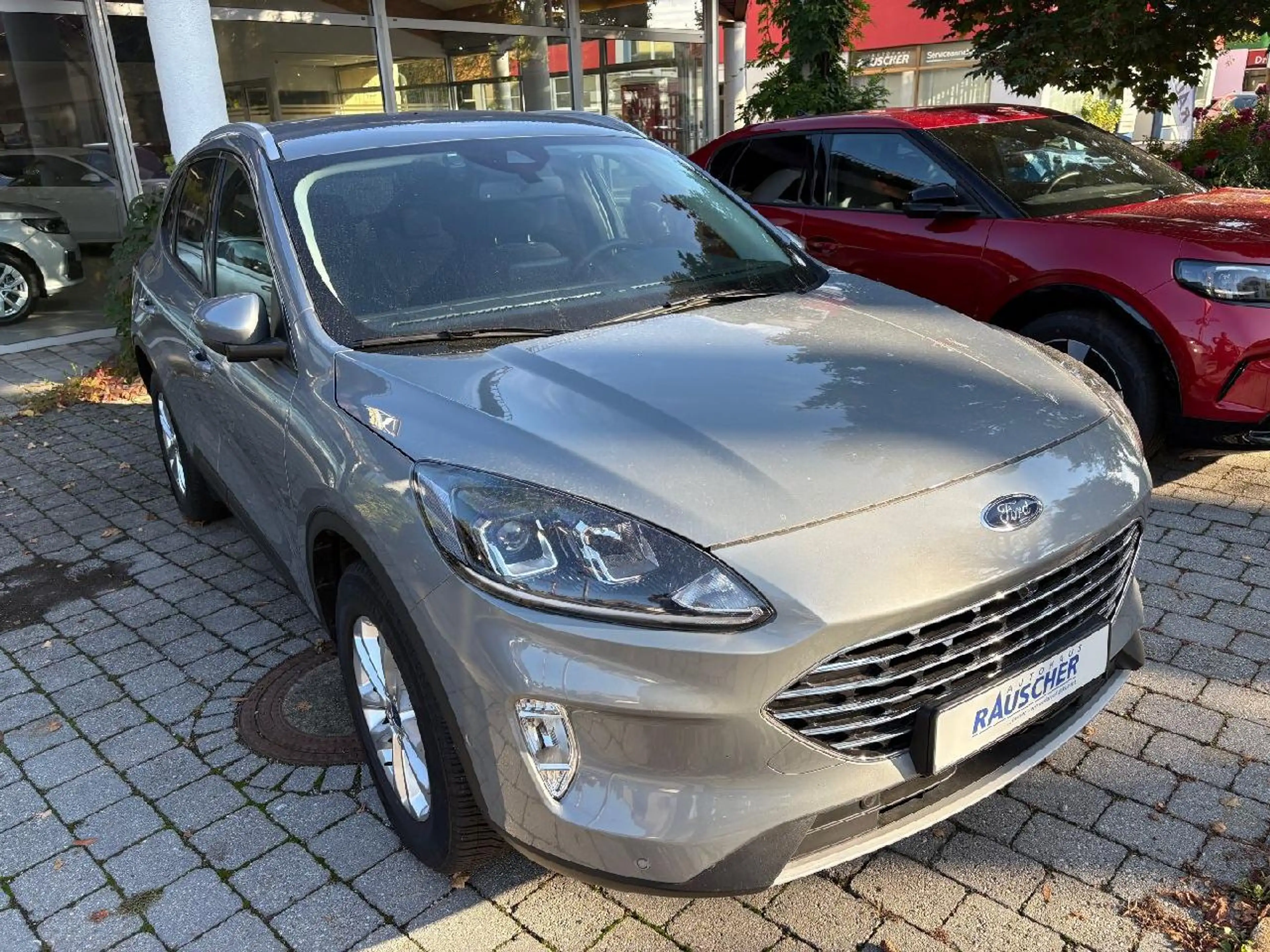 Ford Kuga Hybrid Titanium — photo 6
