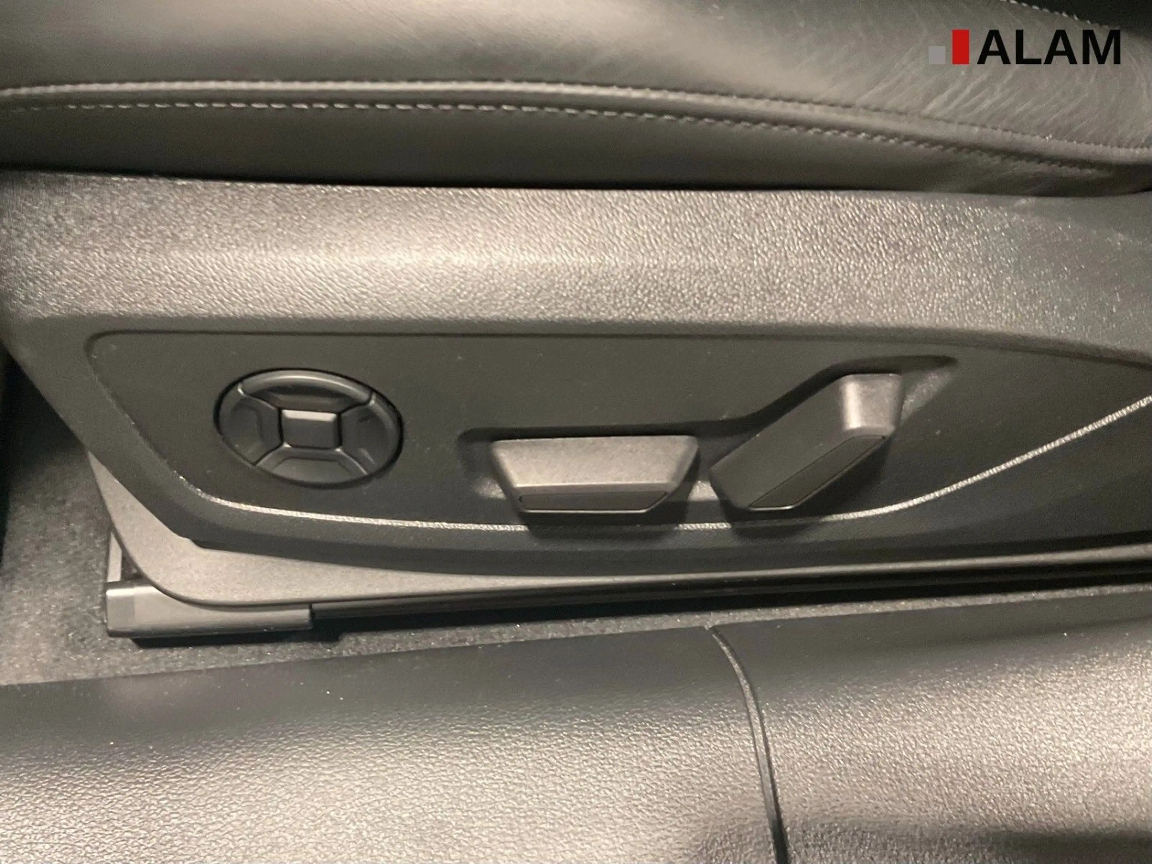Audi A7 SB 45 TDI quattro S-Line ACC AHK HUD Pano RFK — photo 15