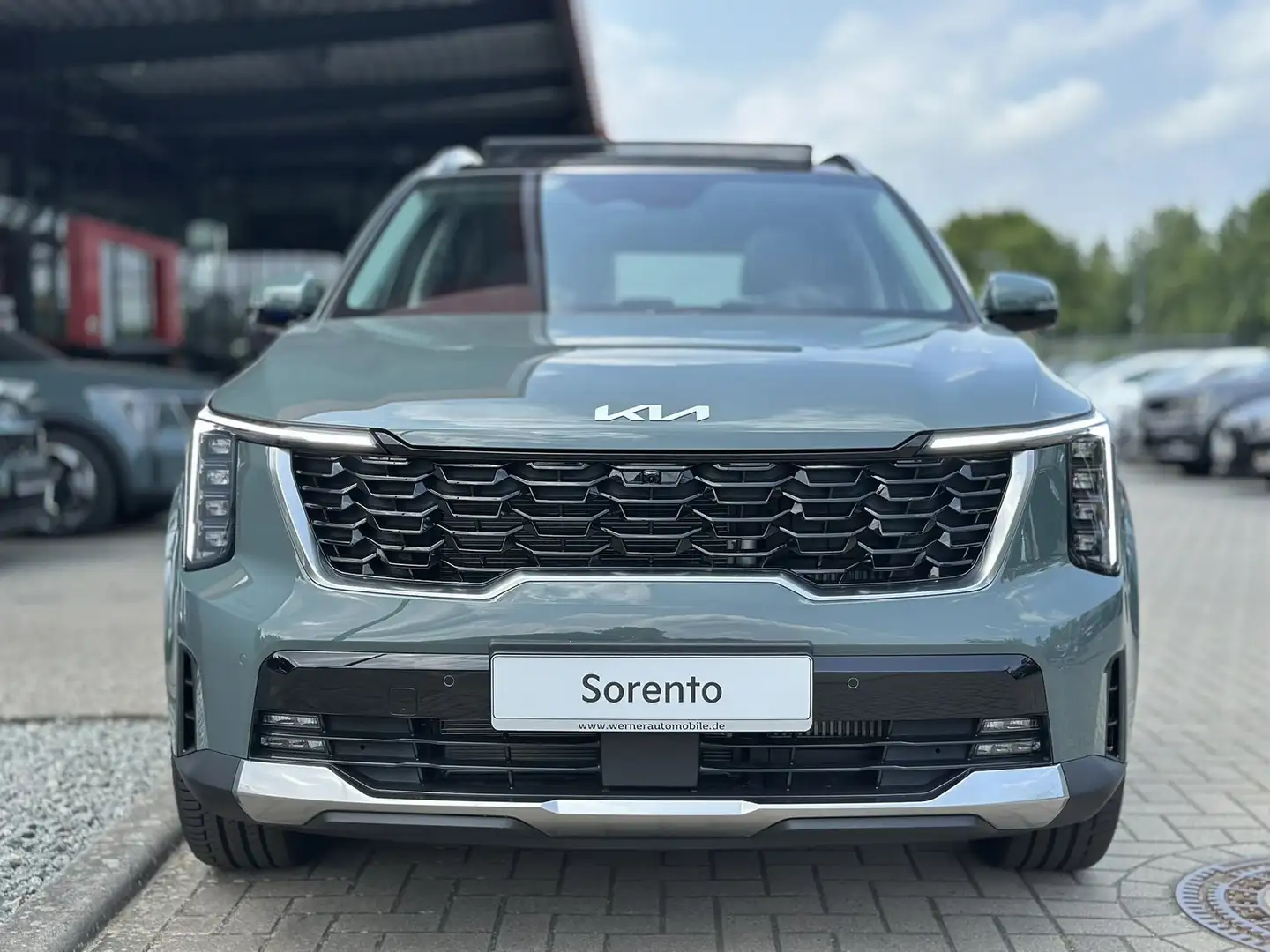 Kia Sorento 2.2 CRDi Spirit 2WD DCT DriveWise GD AHK Groen - 2