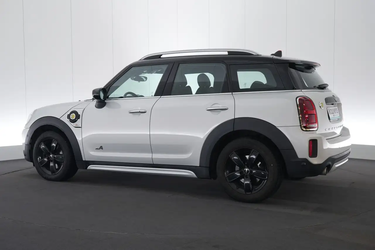 MINI Cooper 1.5 PHEV ALL4 Business Ed. LEDER/CUIR LED GPS PDC, миниатюра 10