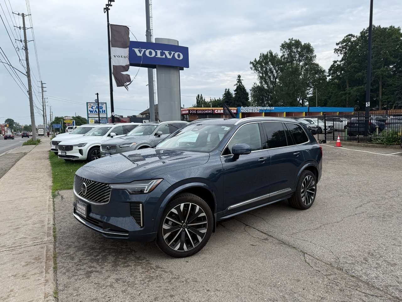 2026 Volvo XC90 Plus Bright Theme