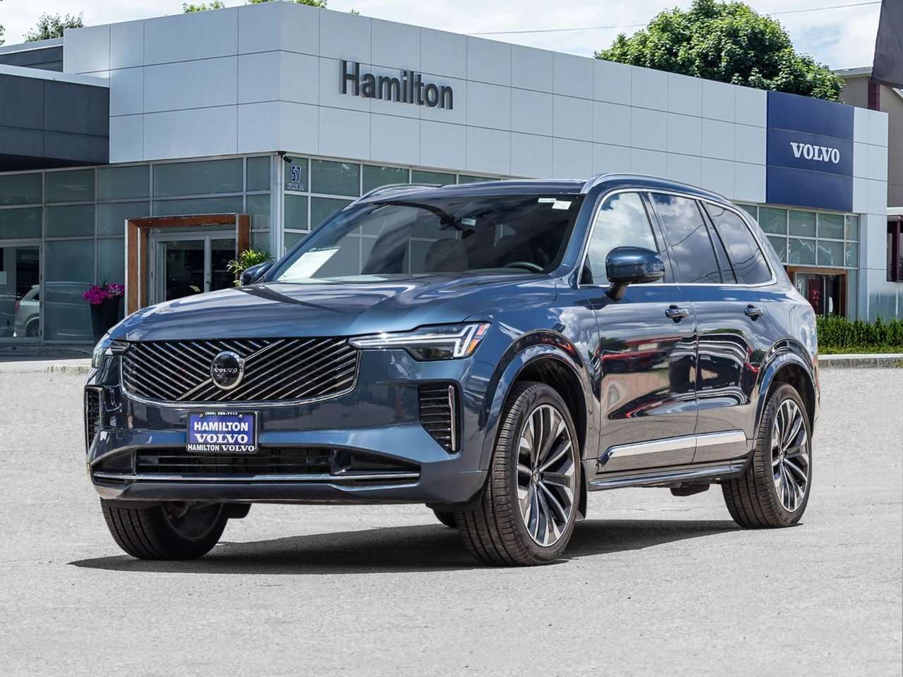 2026 Volvo XC90 Plus Bright Theme