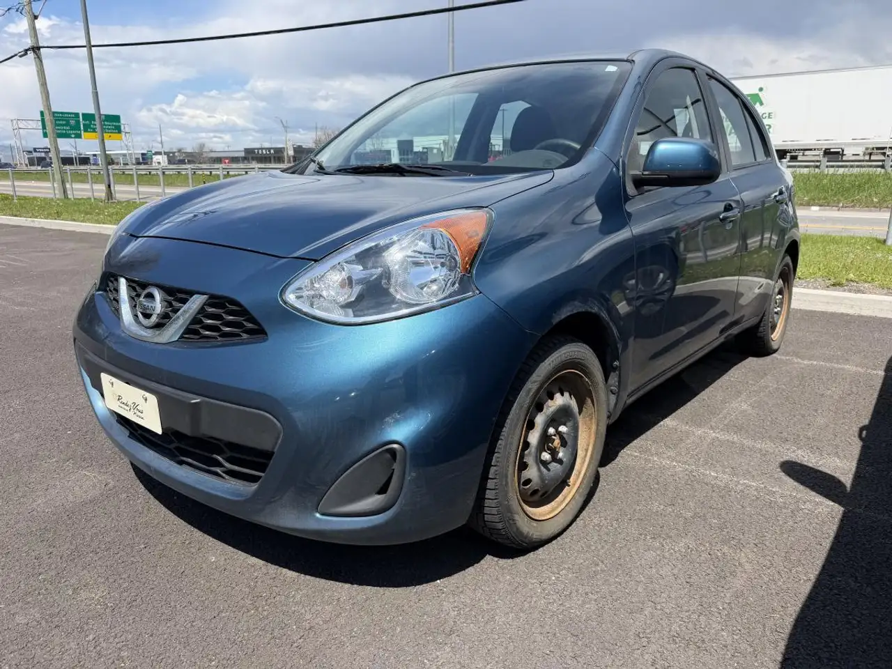 Nissan Micra снимка Nissan Micra