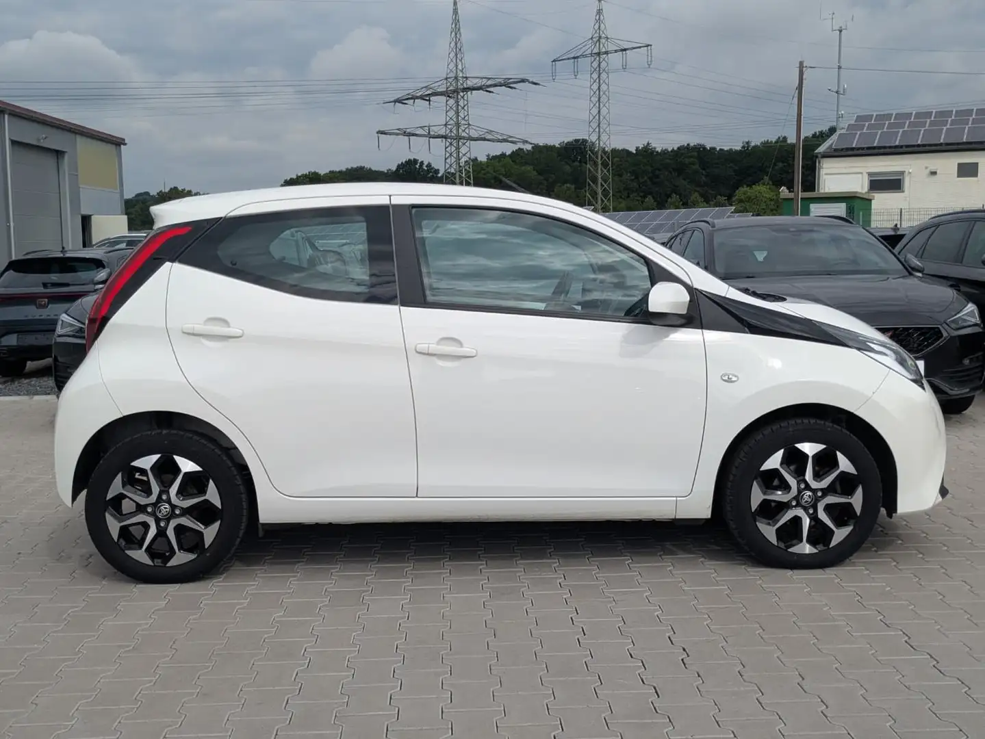 Toyota AYGO 1.0 x-Play APP-CONNECT*KLIMA*KAMERA Blanco - 2