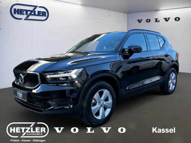 Volvo XC40 Momentum Core 2WD Navi Digitales Cockpit Soundsyst