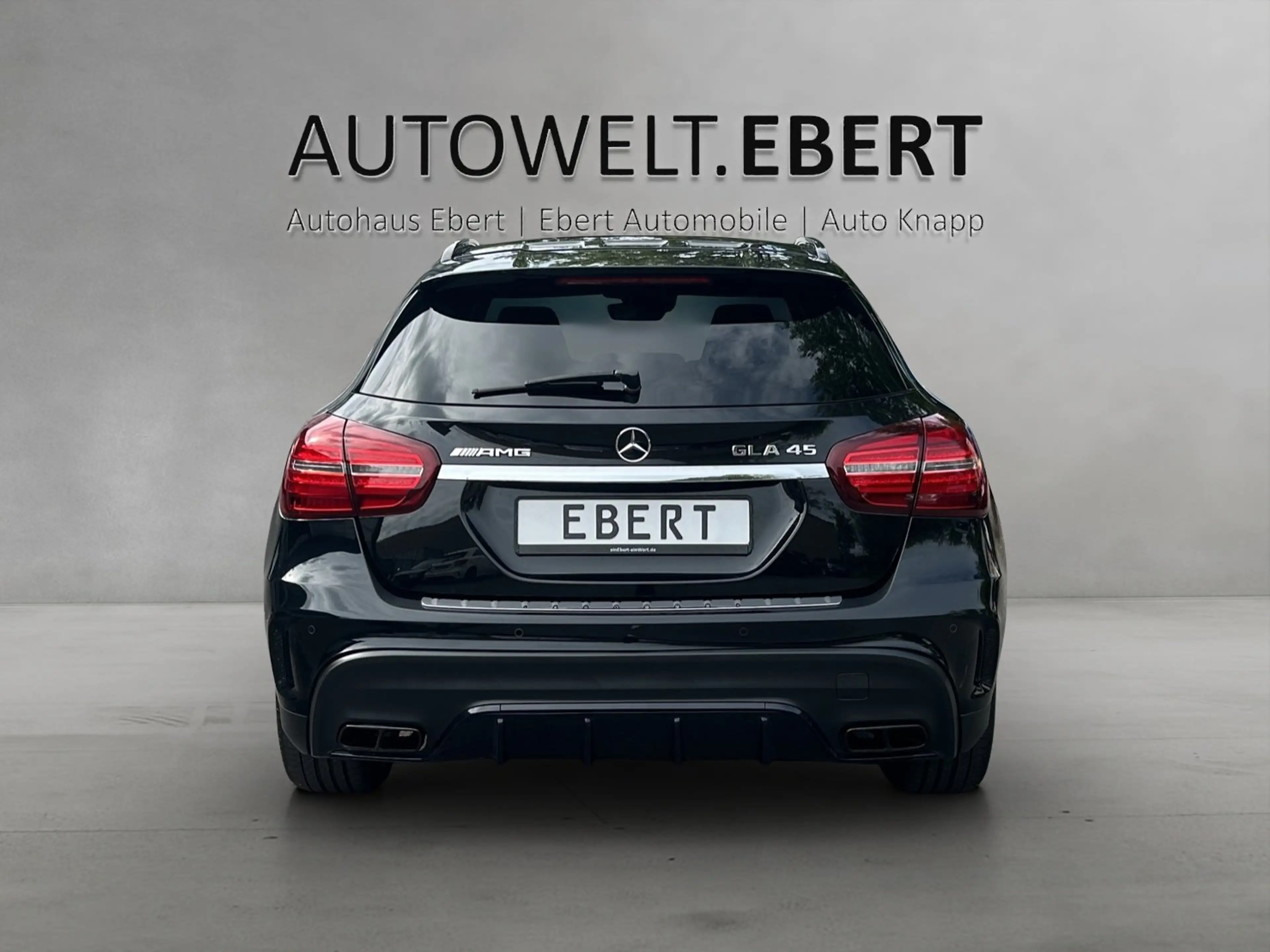 Mercedes-Benz GLA 45 AMG 4M AMG Driver´s PerfAGA RFK PANO H&K Night DISTR — photo 4