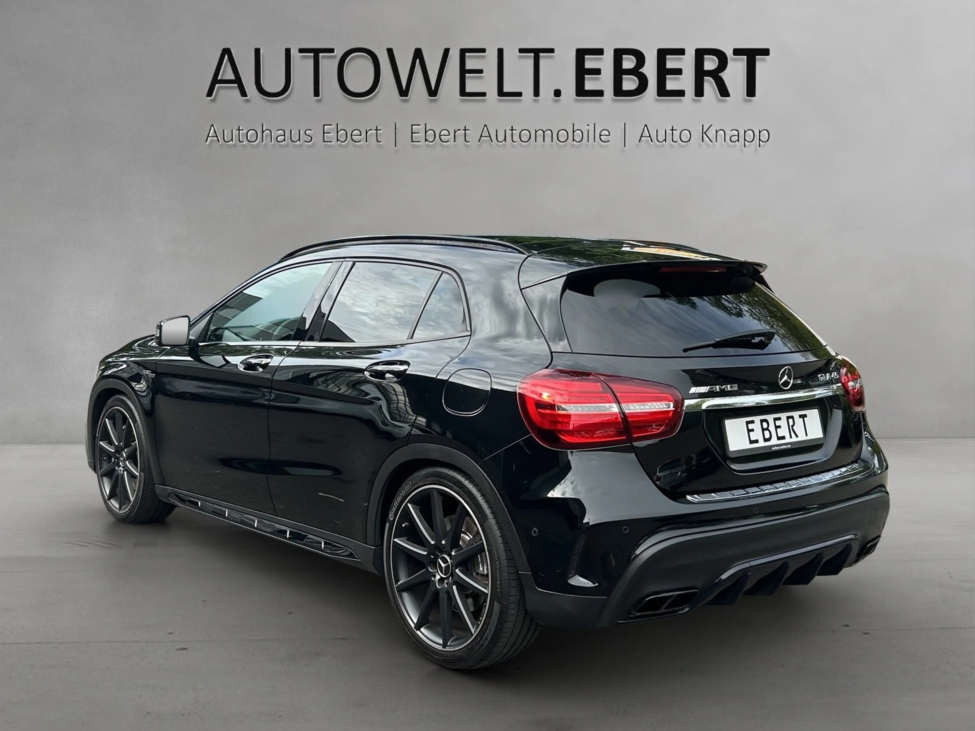 Mercedes-Benz GLA 45 AMG 4M AMG Driver´s PerfAGA RFK PANO H&K Night DISTR — photo 3
