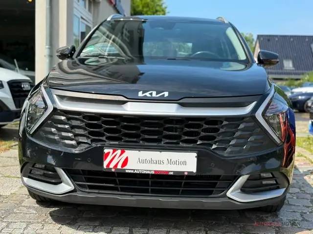 Kia Sportage view 3