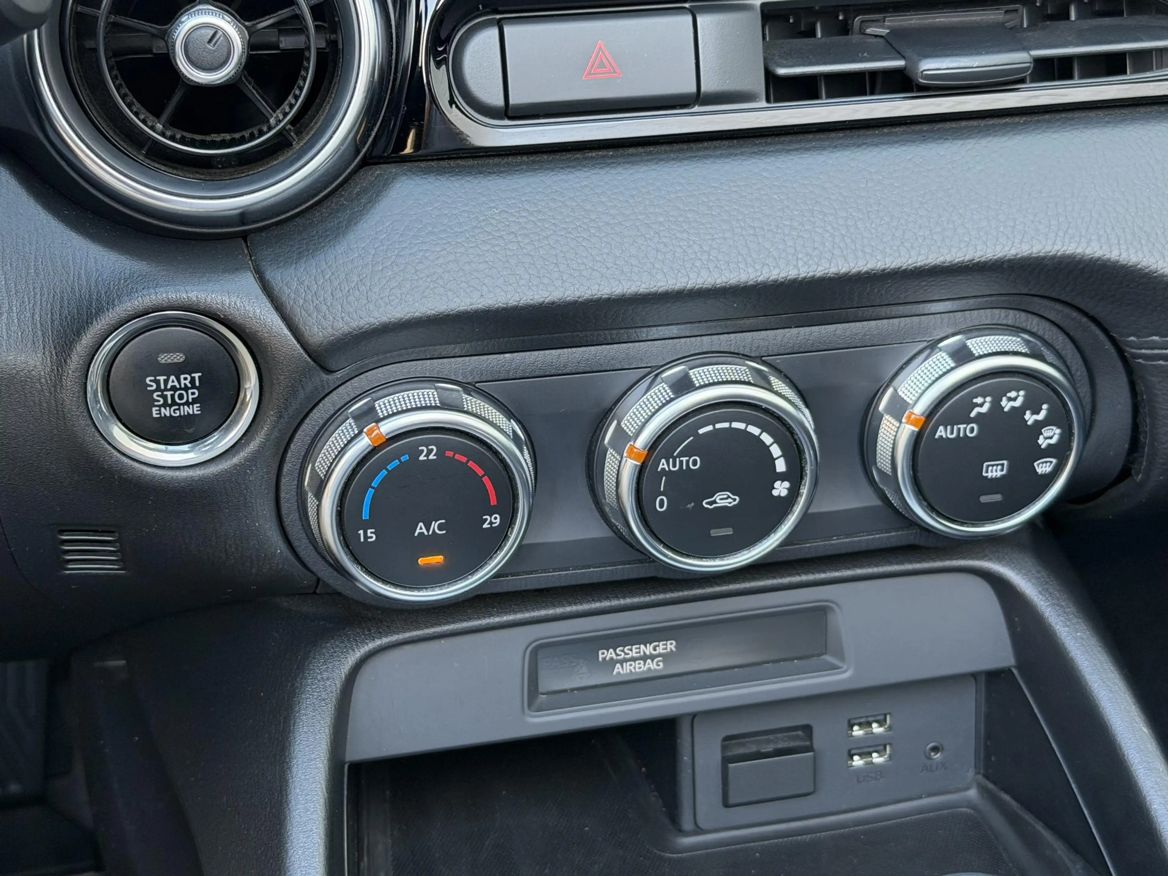 Fiat 124 Spider 1.4 MultiAir Turbo Lusso | NL-Auto/Bi LED/Leder/Cr — photo 35