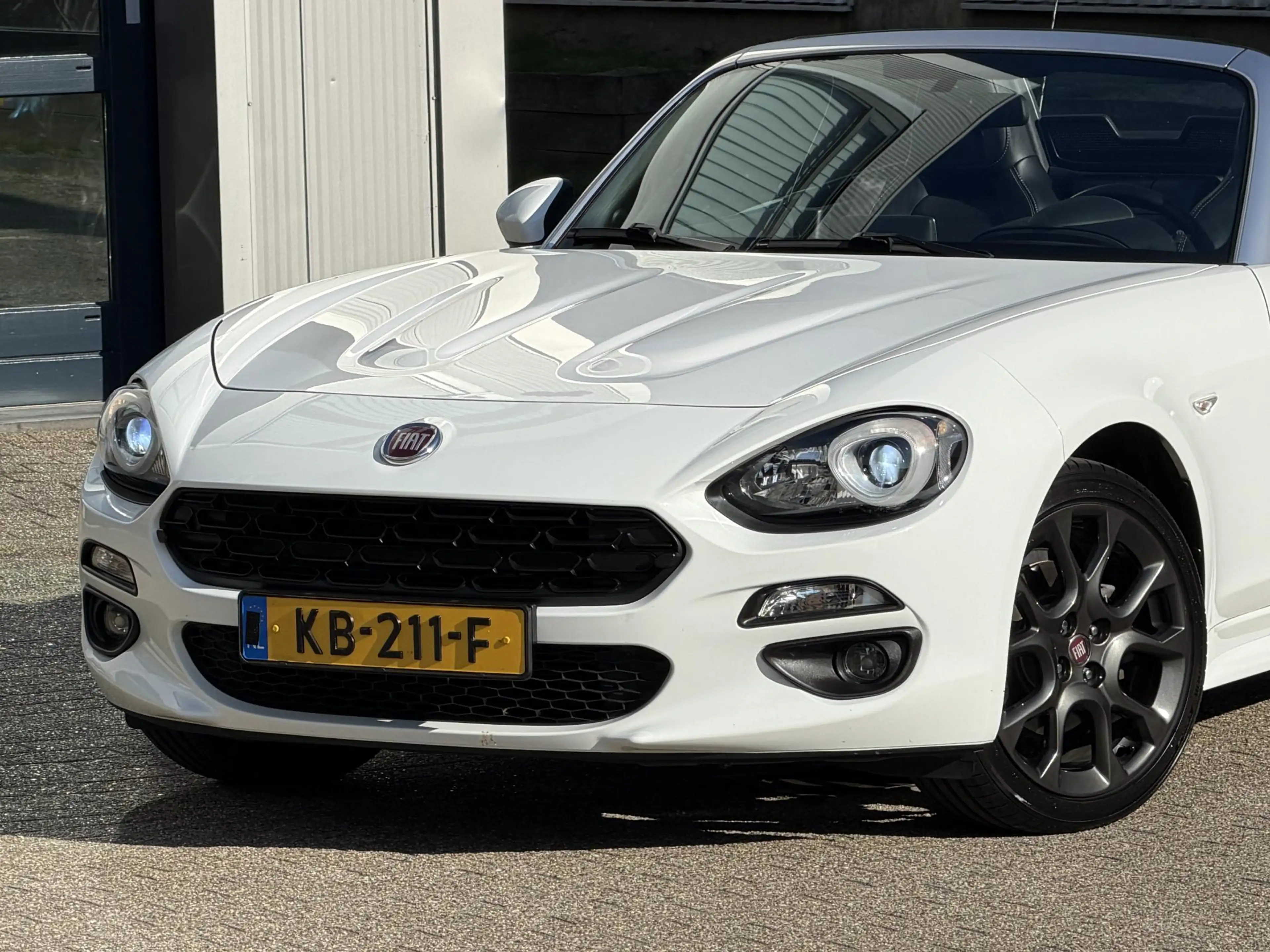 Fiat 124 Spider 1.4 MultiAir Turbo Lusso | NL-Auto/Bi LED/Leder/Cr — photo 27