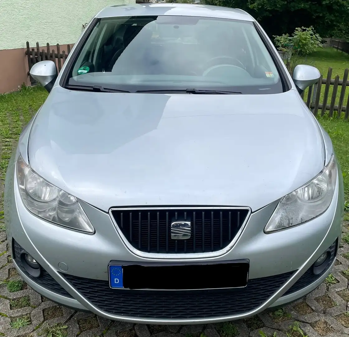 SEAT Ibiza Ibiza 1.4 16V Style Silber - 1