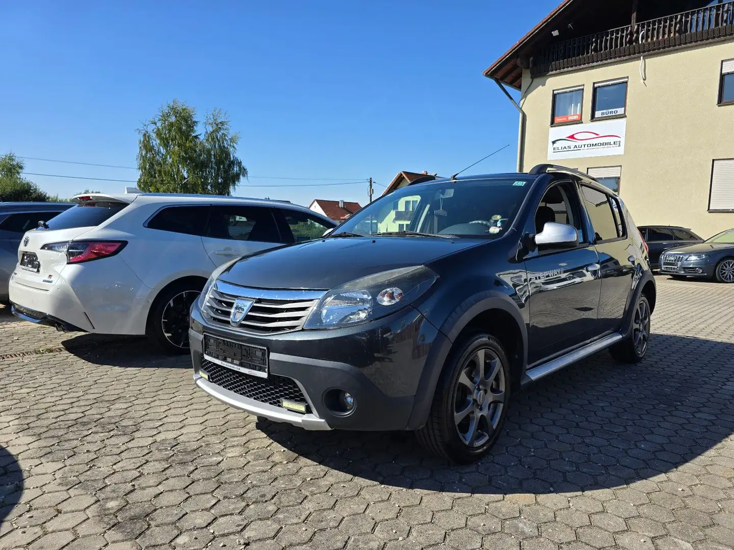Dacia Sandero Stepway II / LPG / TÜV NEU Grau - 1