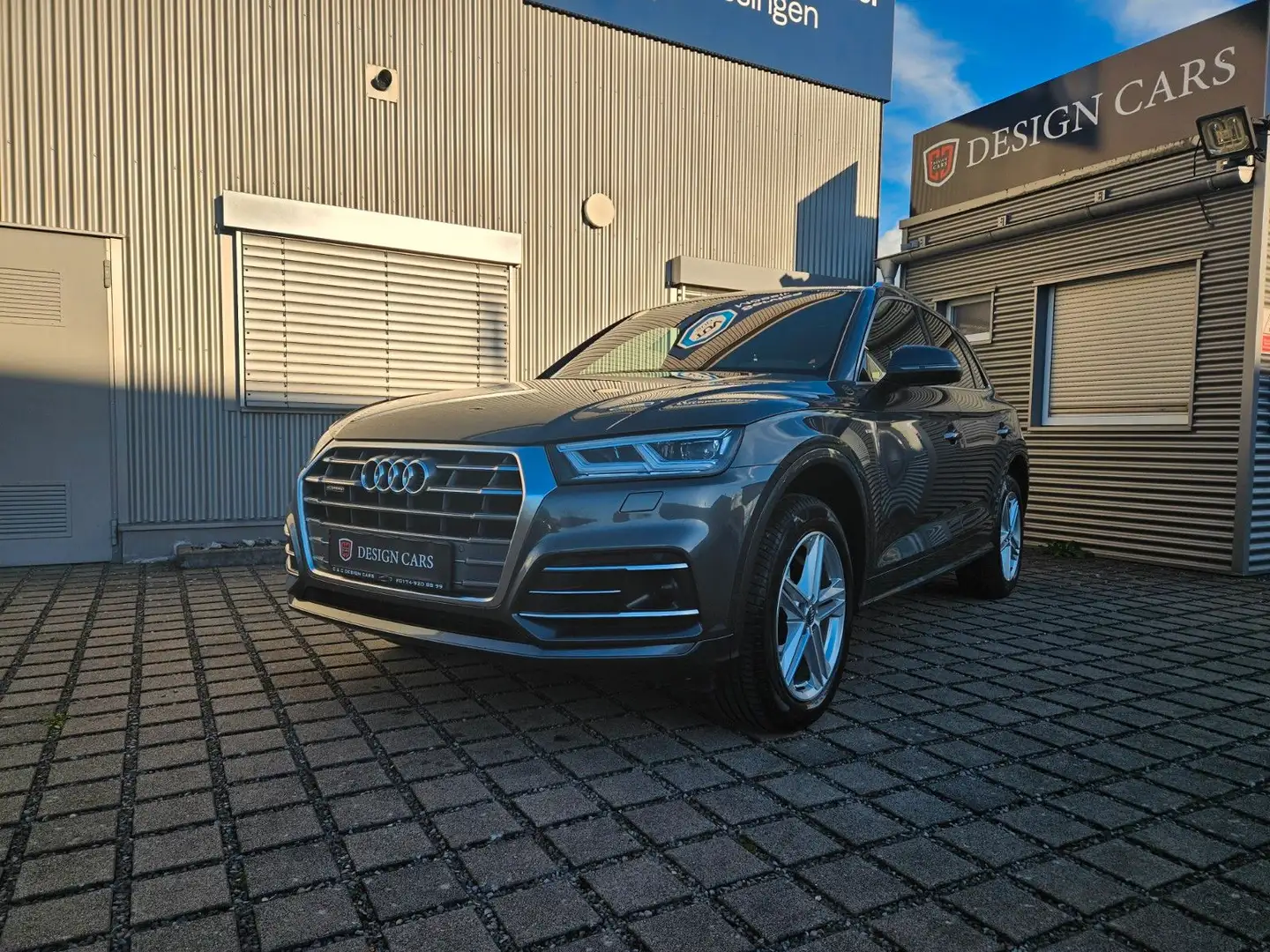 Audi Q5 40 TDI quattro sport S Line Matrix Virtuel Gris - 2