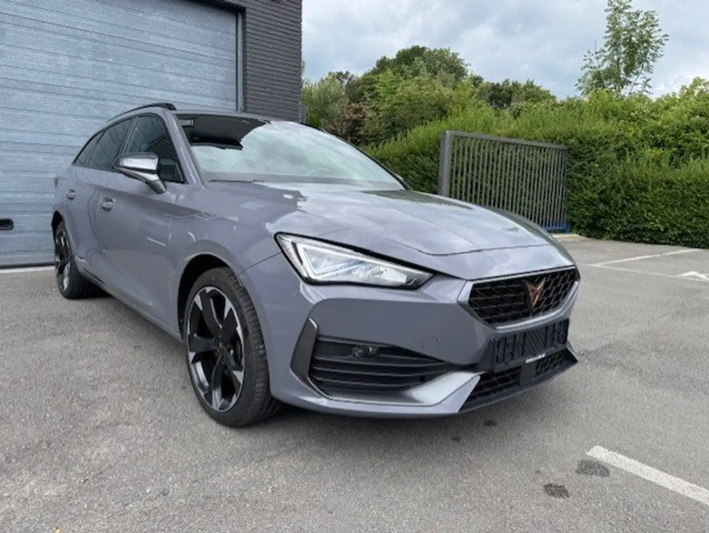 CUPRA Leon ST 1.4 Plug-in Hybrid 245 PK Grigio - 1