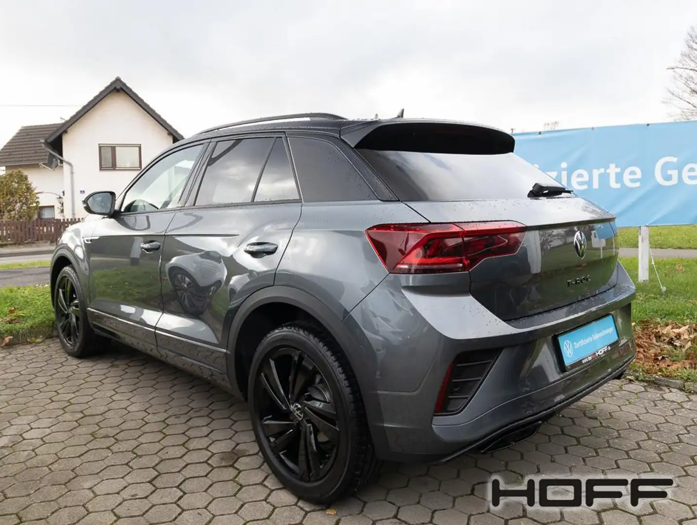 Volkswagen T-Roc 1.5 TSI DSG R-Line Navi AHK Kamera Black-Style Eas Grau - 2