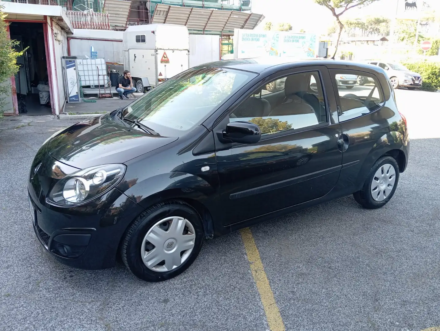Renault Twingo Twingo 1.2 lev Dynamique CL 75cv Fekete - 2