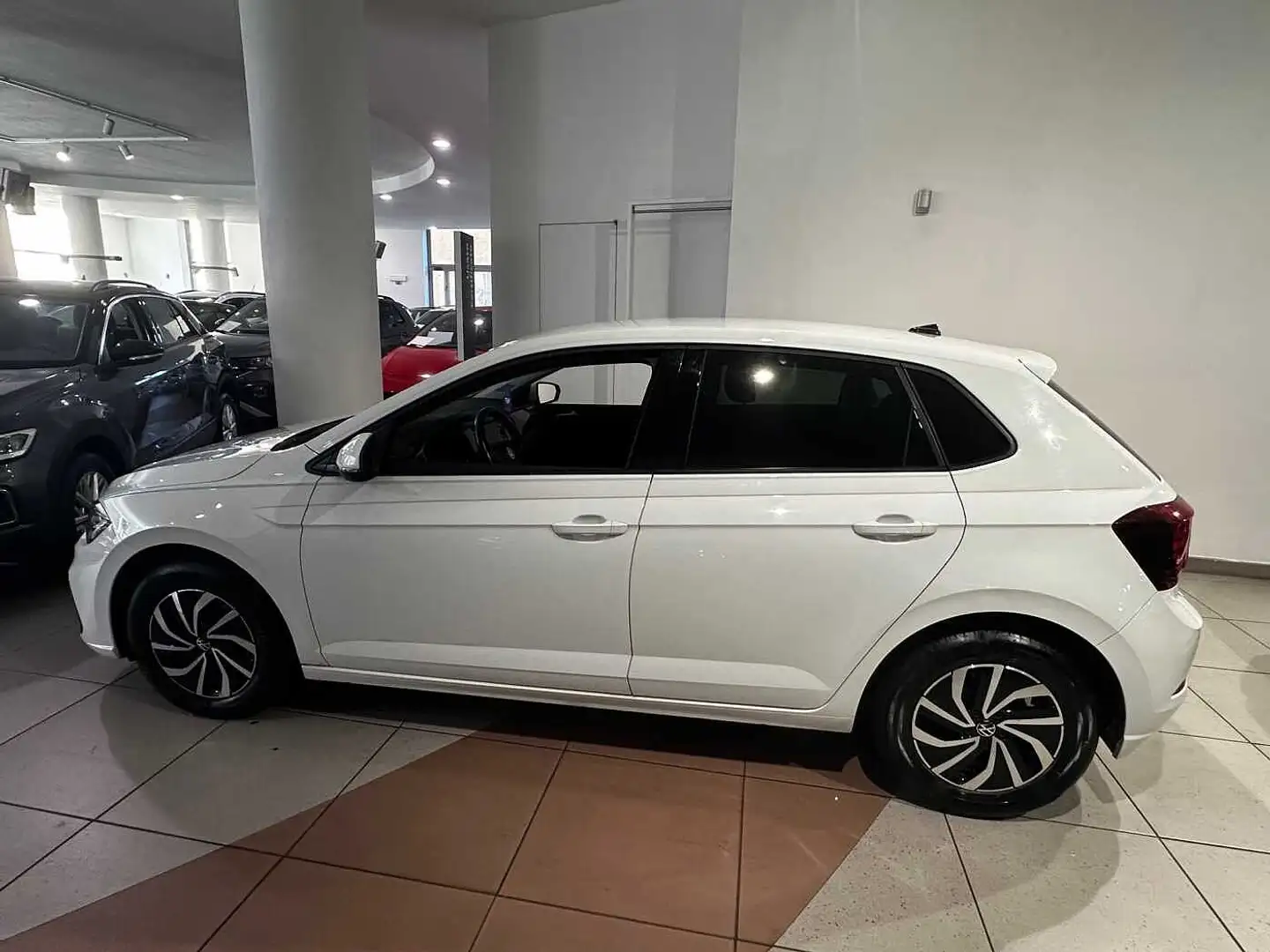 Volkswagen Polo 6ª serie 1.0 TSI Life Bianco - 2
