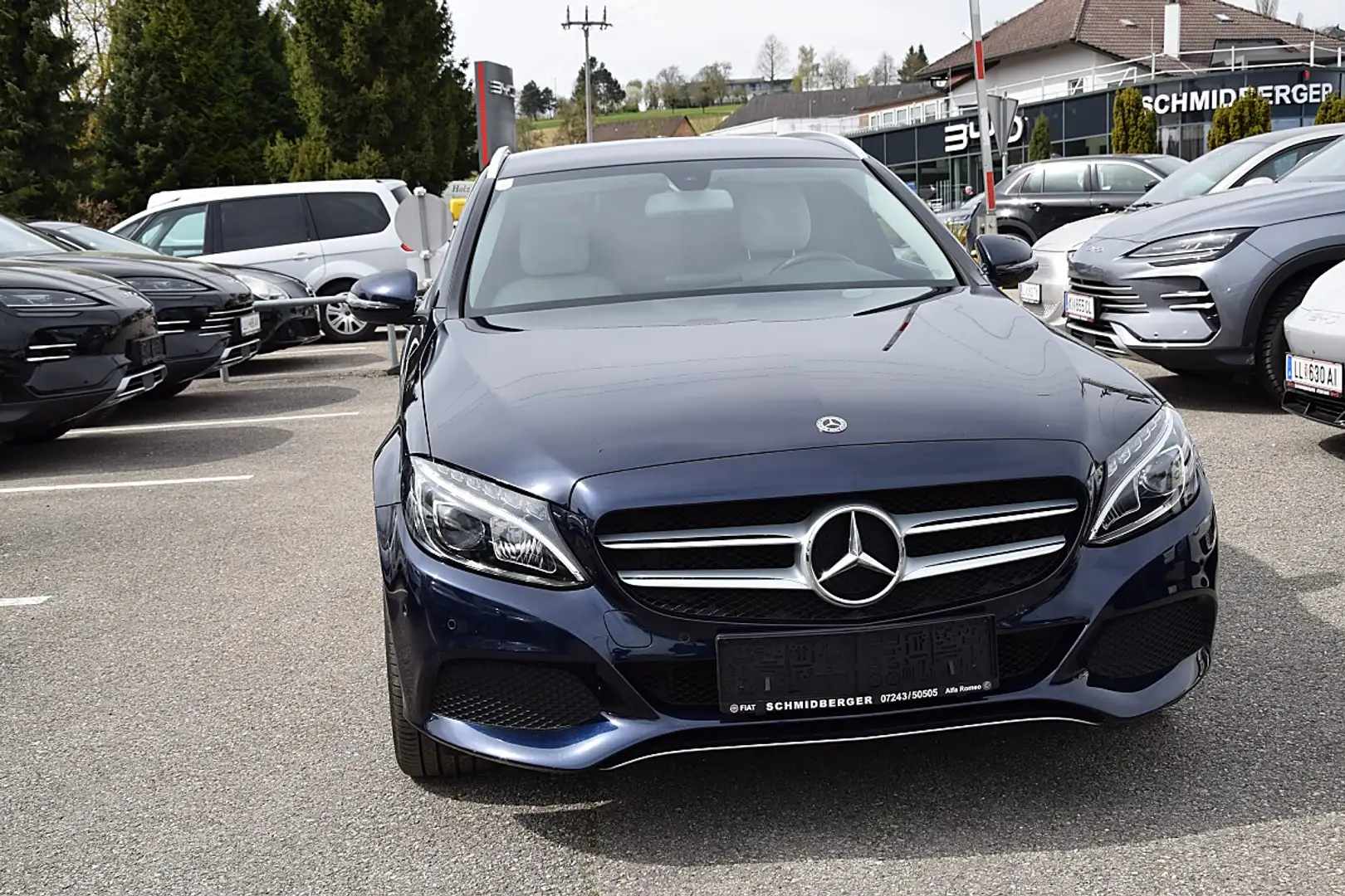 Mercedes-Benz C 180 D Blau - 2
