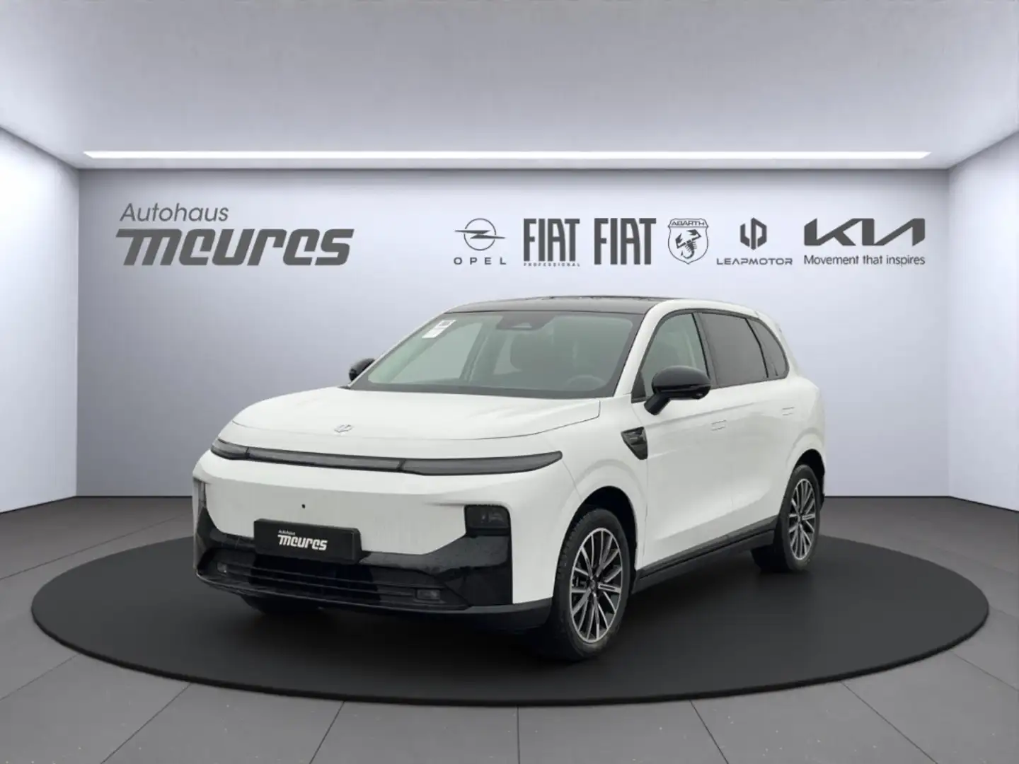 Leapmotor Sonstige 160 kW BEV Design Pro Max 360 Kamera Navi El. Heck Weiß - 1