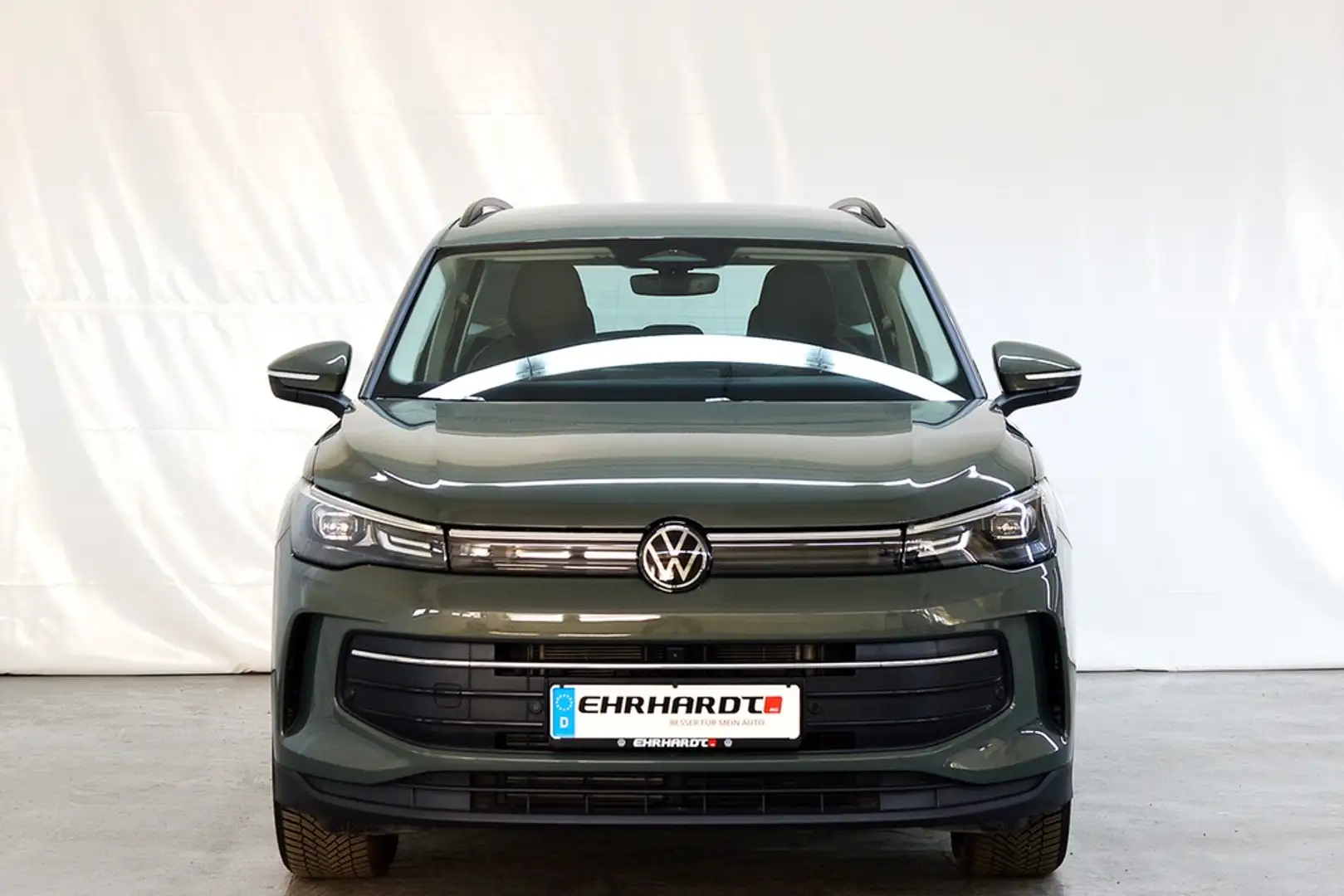 Volkswagen Tiguan 1.5 eTSI DSG Life AHK*LED*NAV*SHZ*ACC*PARKLENK*... Verde - 2