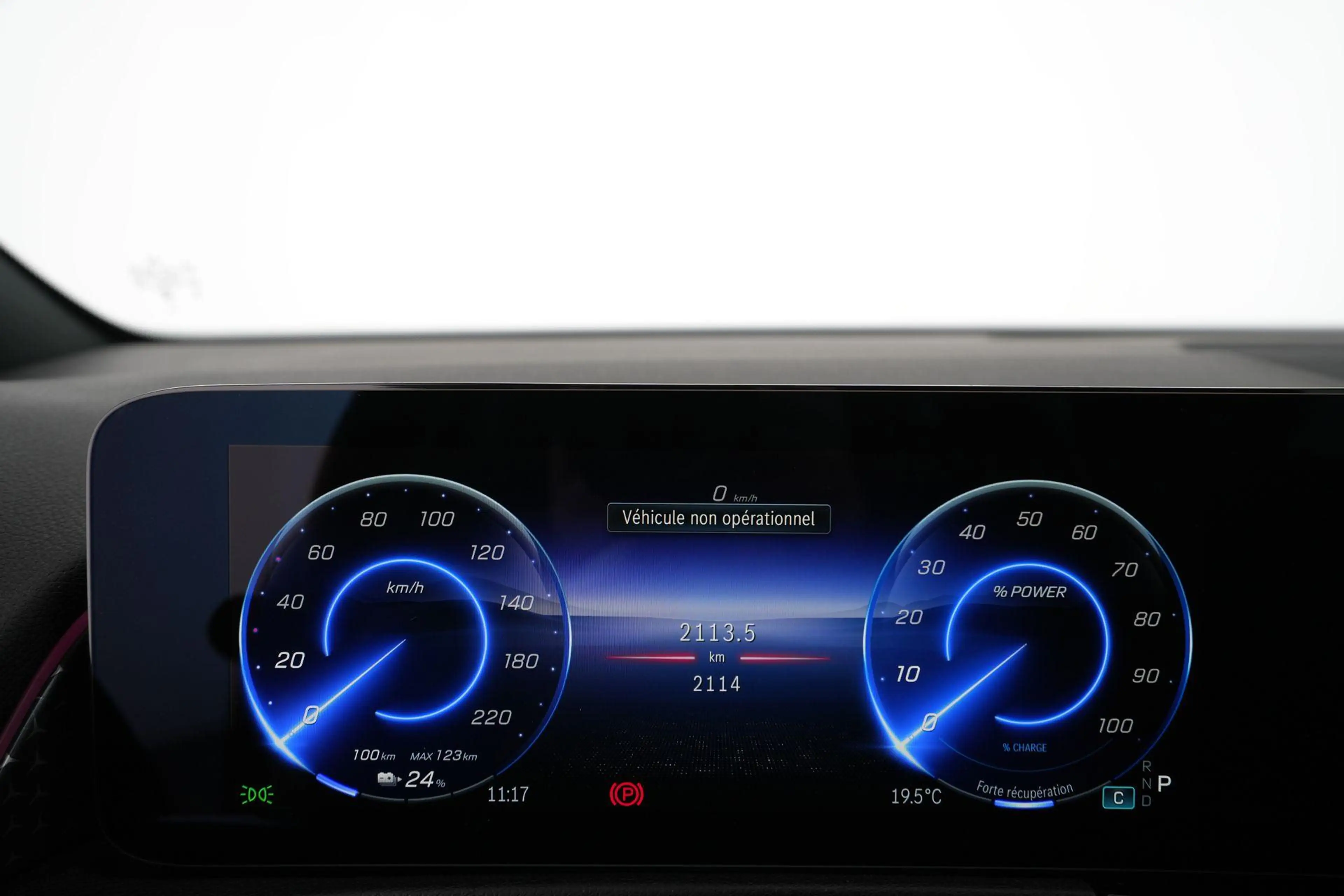 Mercedes-Benz EQB 250 250+ Business Line 7 Places — photo 13