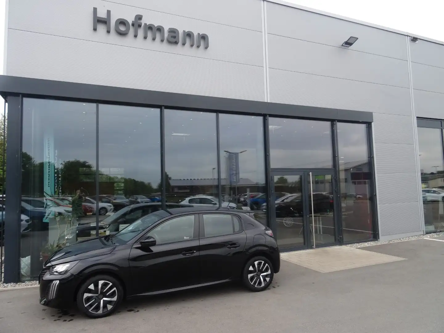 Peugeot 208 Active Klima, SHZ, LED, LMF Negro - 1