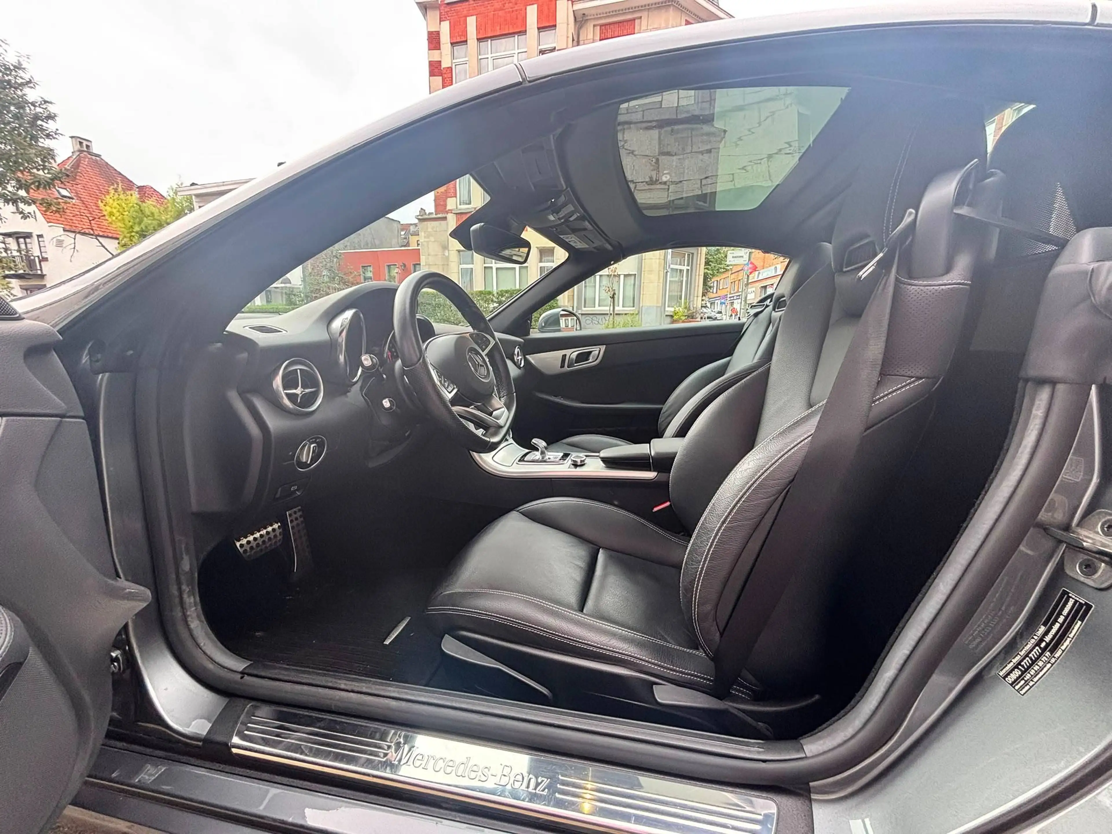 Mercedes-Benz SLC 200 0484 49 55 12 | Mercedes-Benz SLC 200 Cabriolet / CUIR / AUTO / NAV / GAR 12 MOIS — photo 10