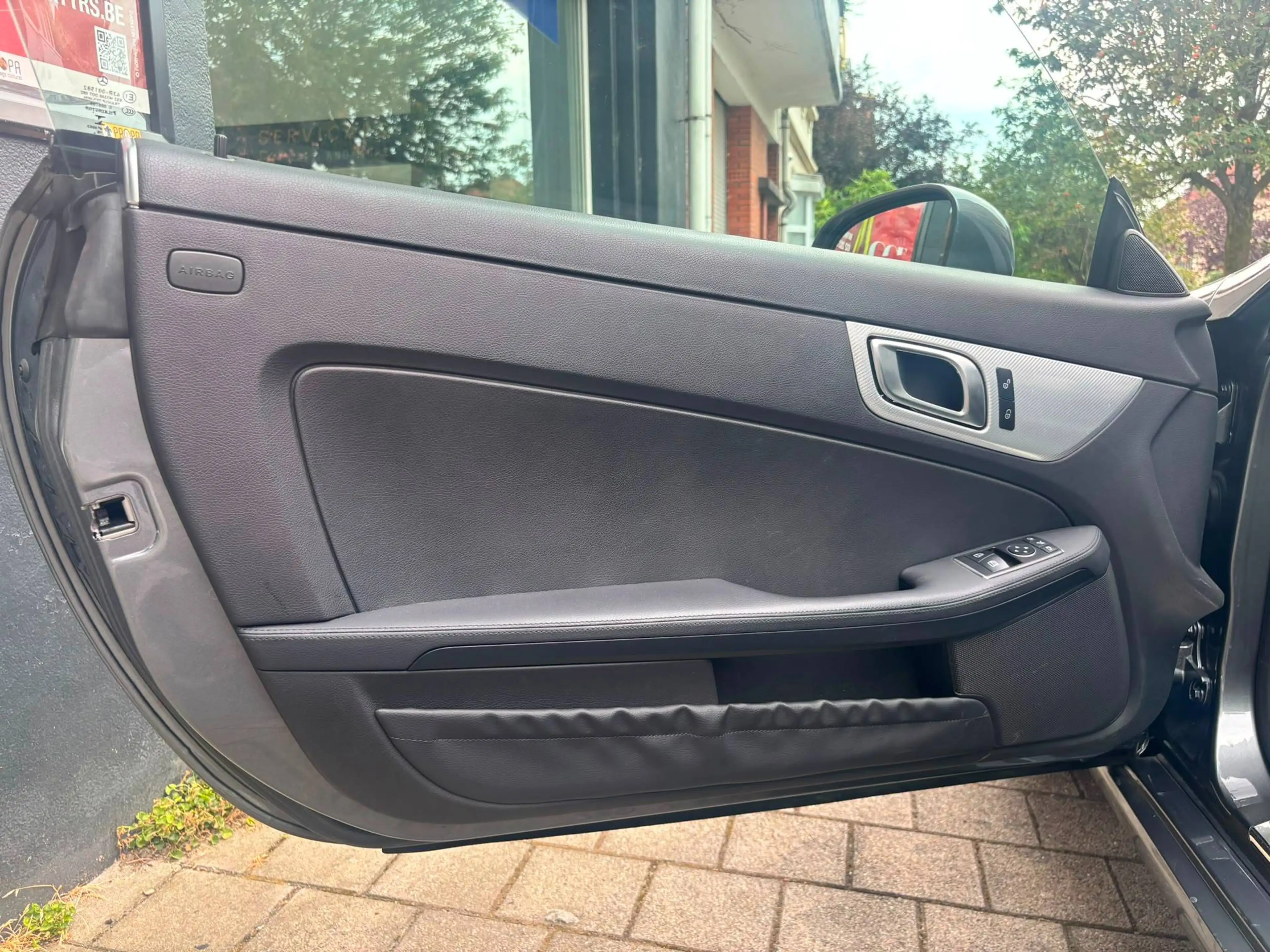 Mercedes-Benz SLC 200 0484 49 55 12 | Mercedes-Benz SLC 200 Cabriolet / CUIR / AUTO / NAV / GAR 12 MOIS — photo 9