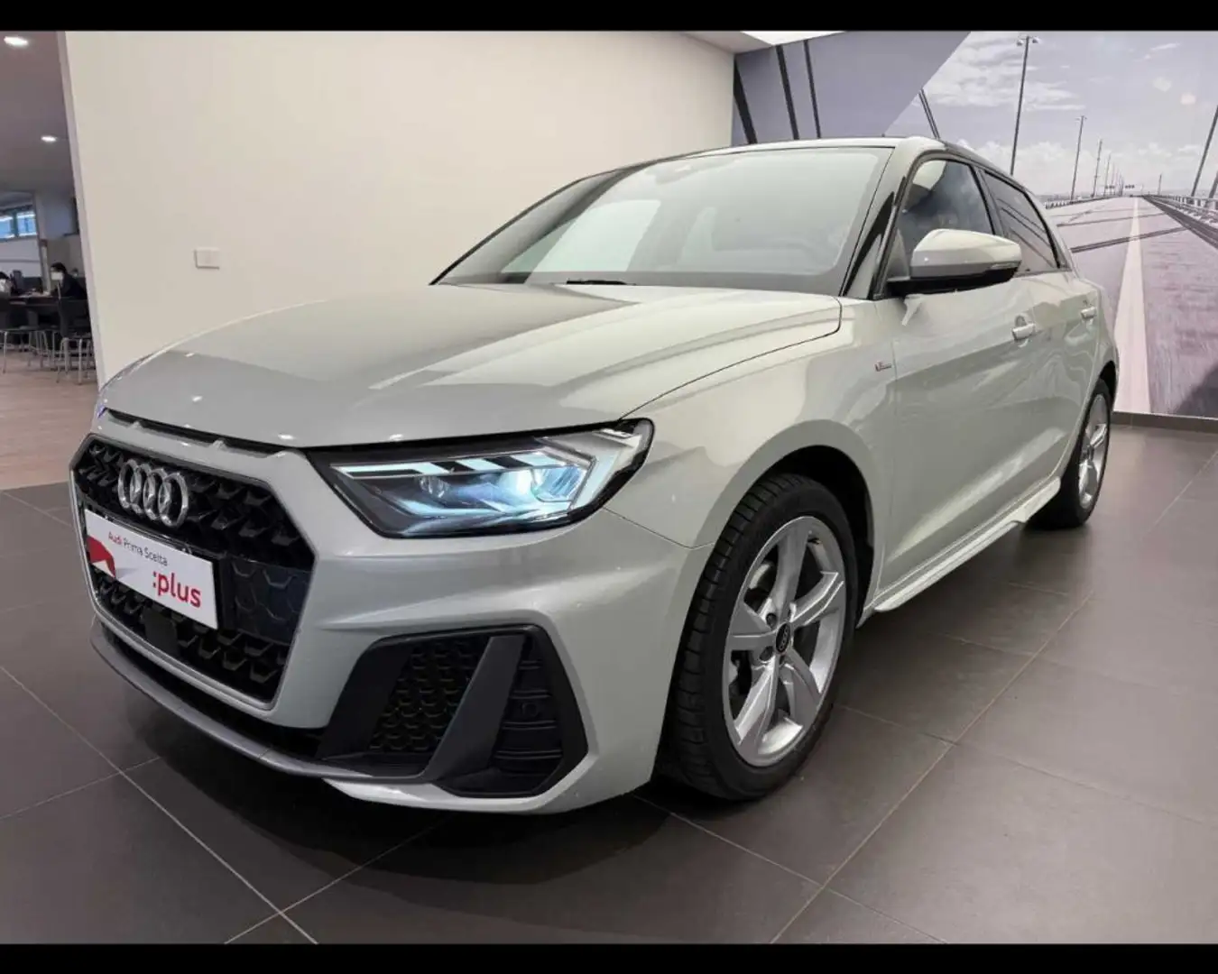 Audi A1 SPB 35 TFSI S tronic S line edition Argent - 1