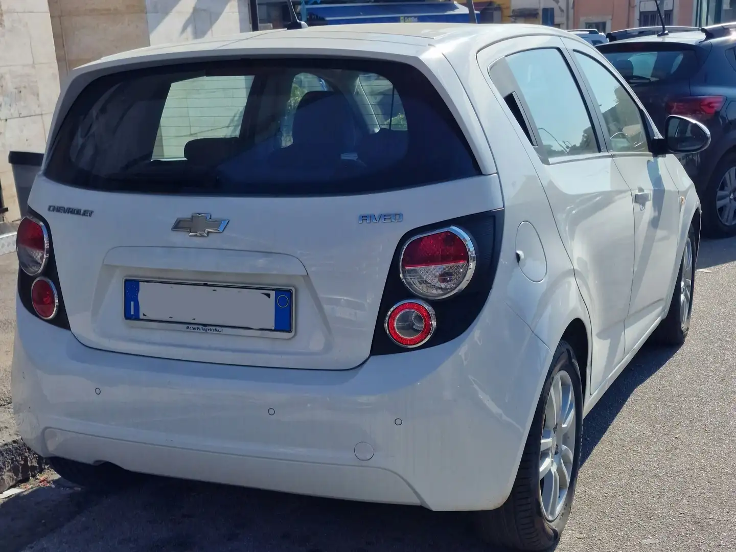 Chevrolet Aveo 1.4 LTZ 100cv 5p auto Blanco - 2