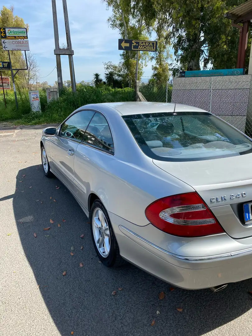 Mercedes-Benz CLK 240 Coupe avangarder Srebrny - 2