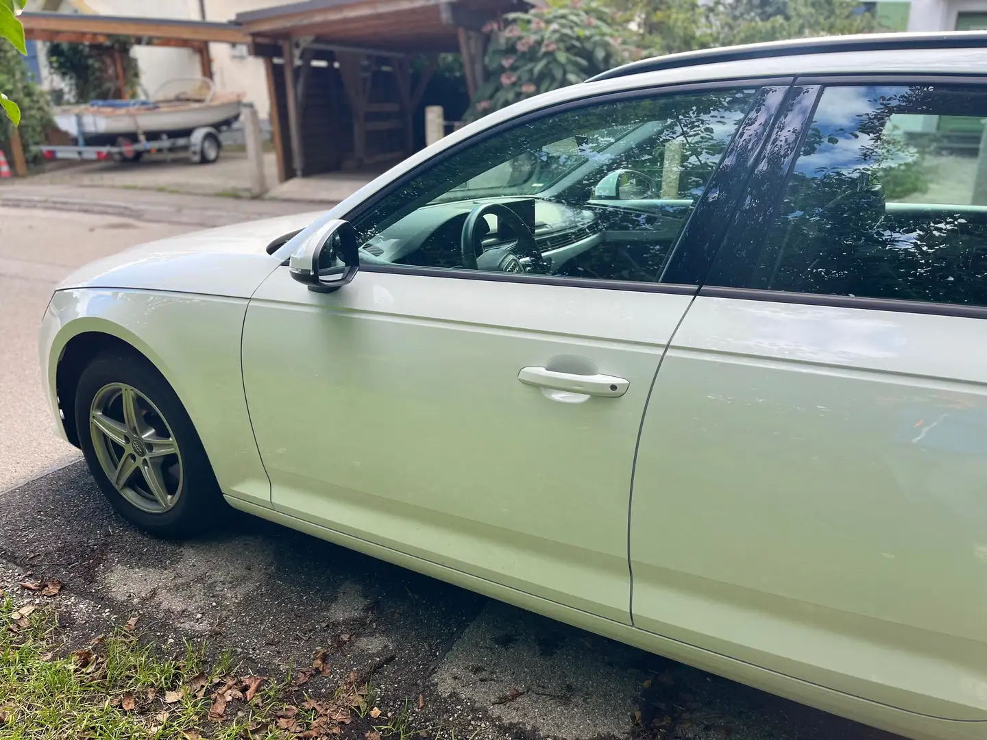 Audi A4 A4 Avant 2.0 TDI Weiß - 1