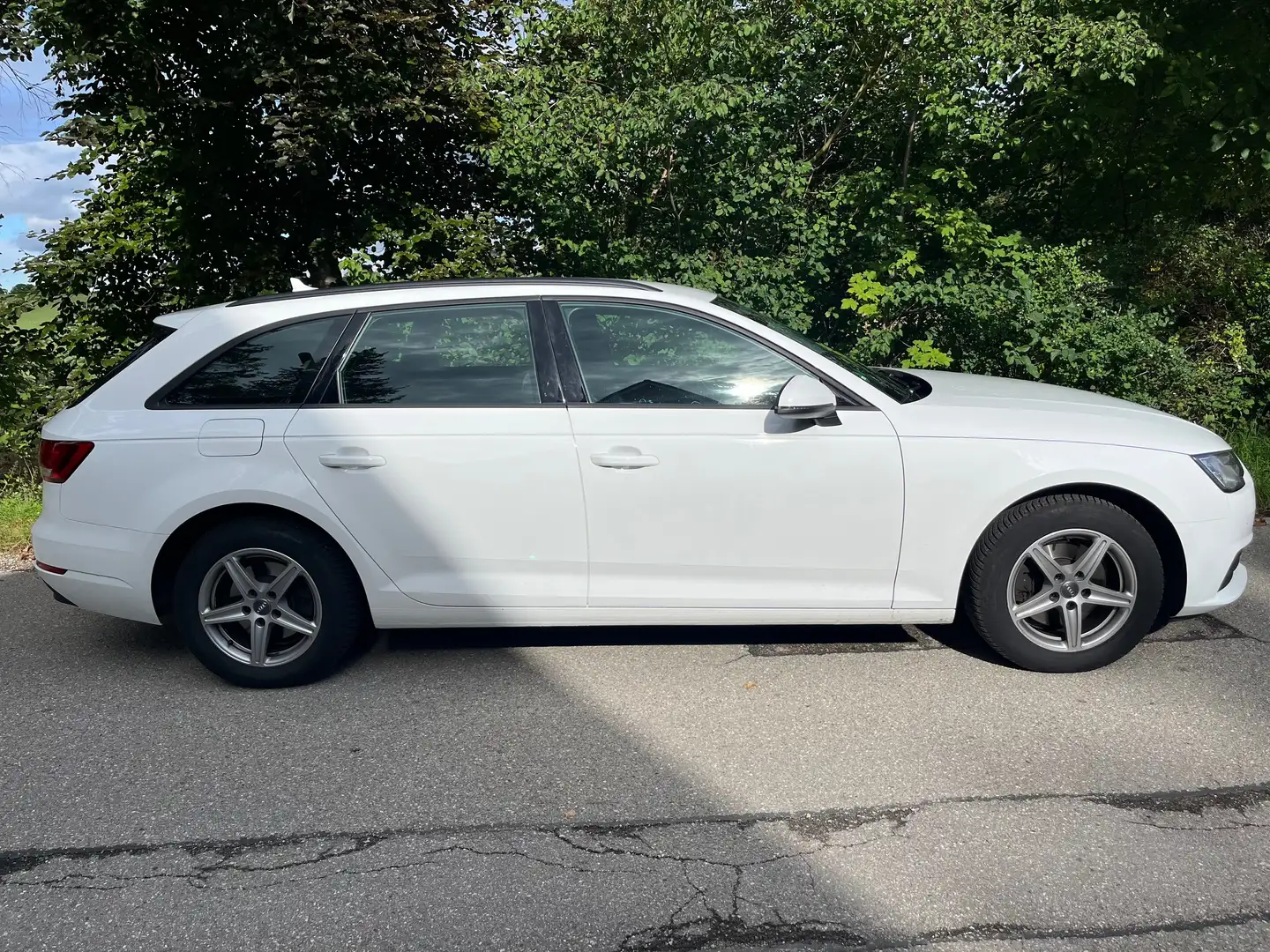 Audi A4 A4 Avant 2.0 TDI Weiß - 2