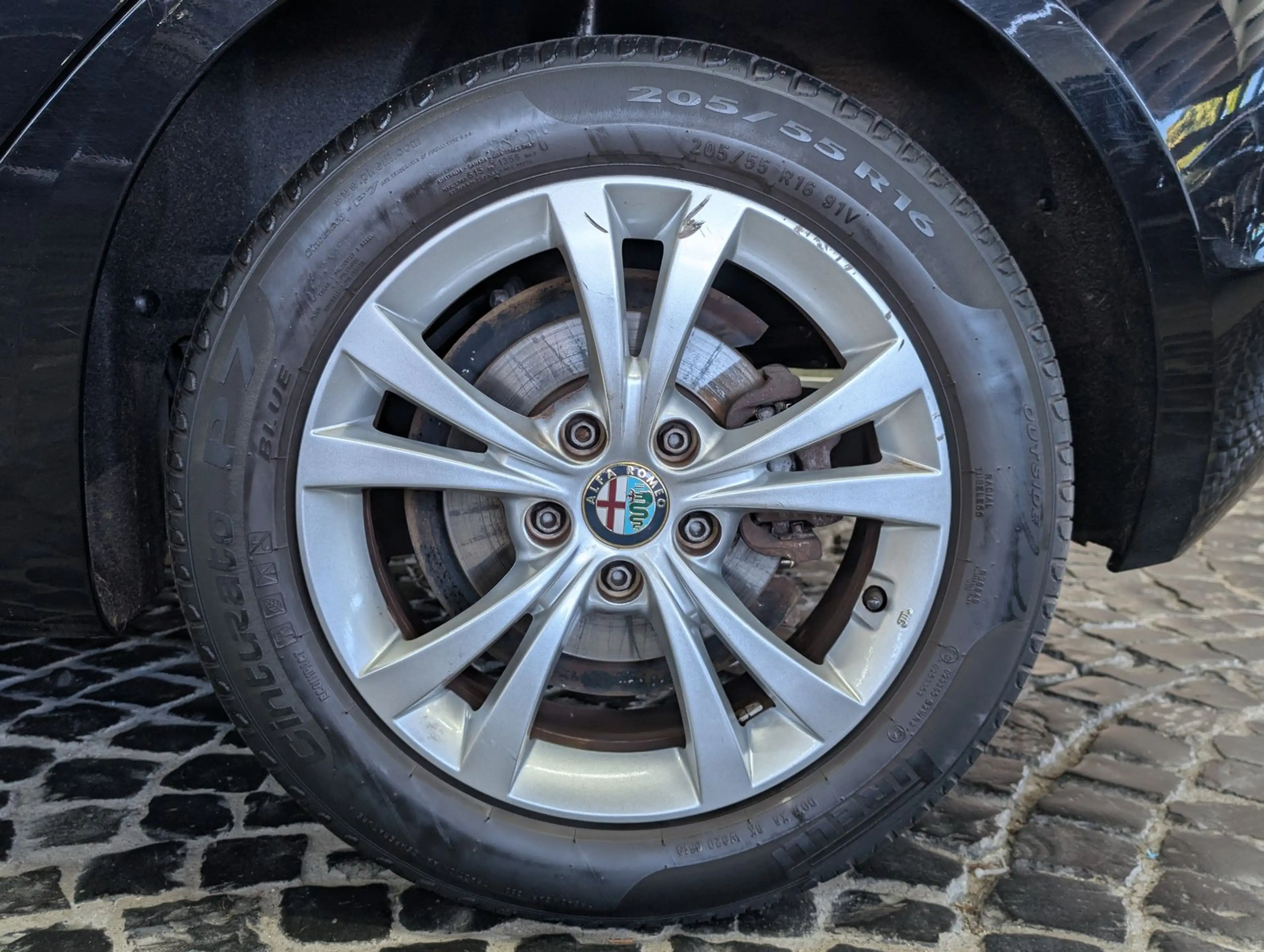 Alfa Romeo Giulietta Turismo 1.4 Turbo XENON TEMP MFL ALU — photo 9